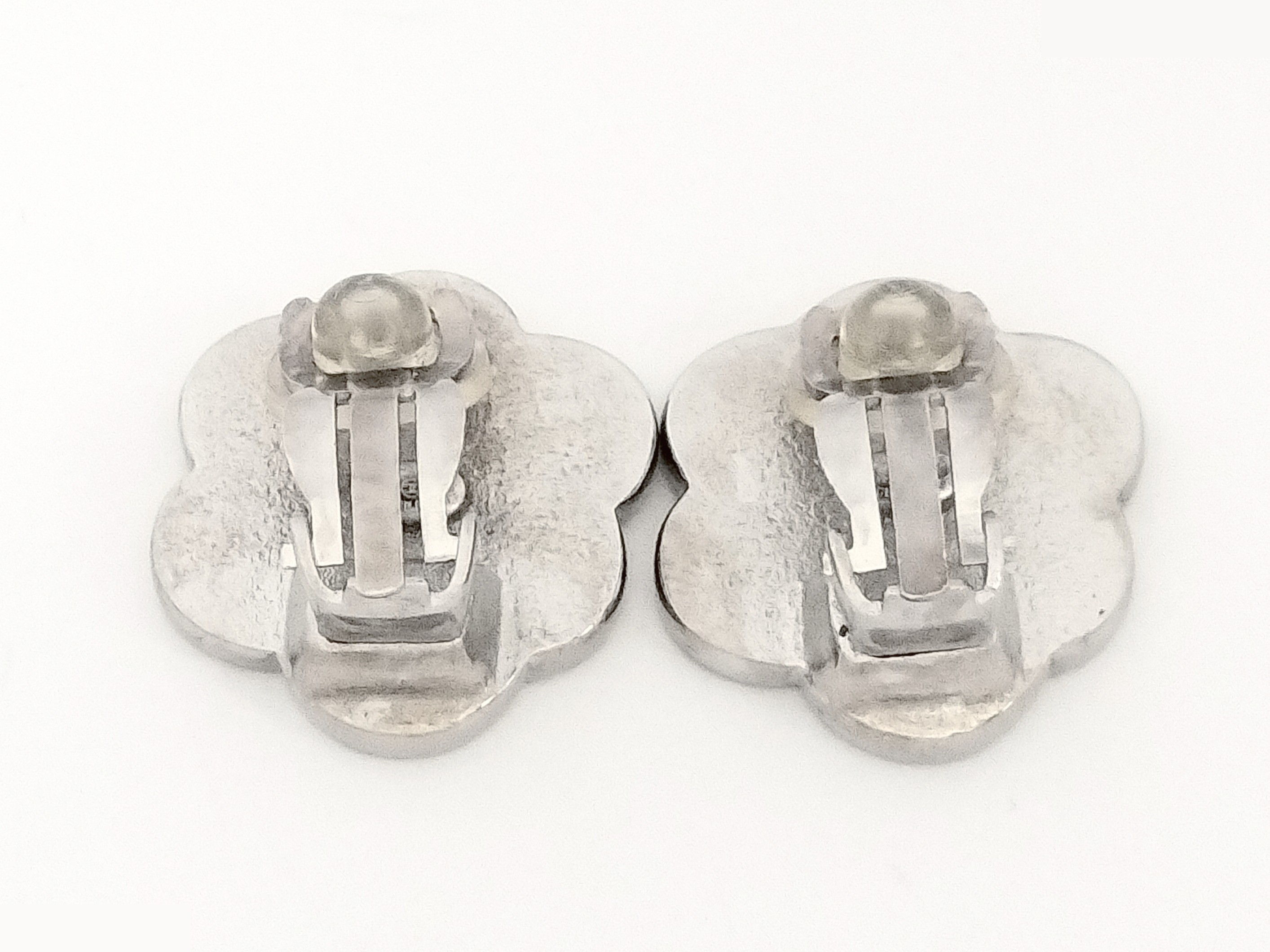 Unused Camellia Silver Earrings — view 5