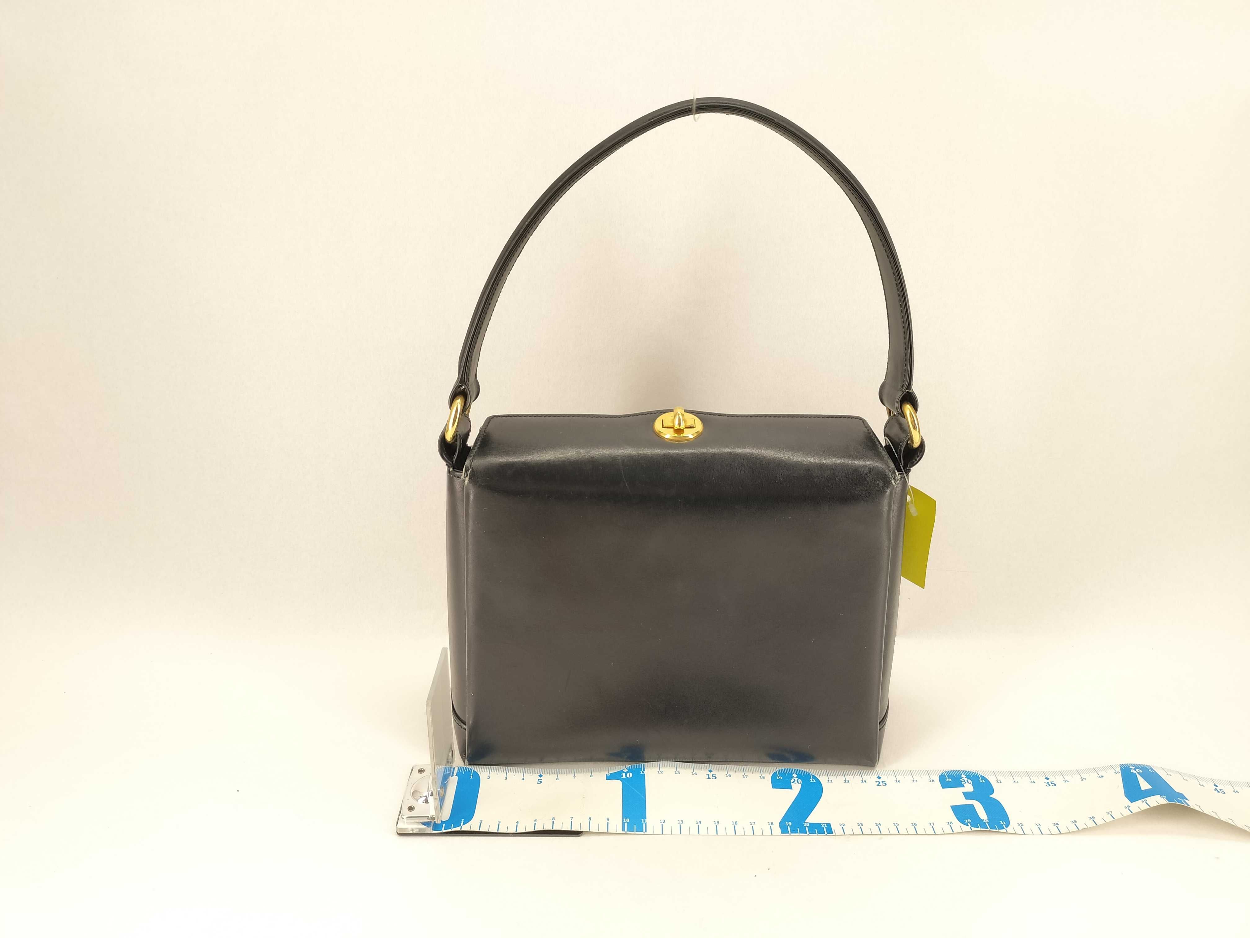 Old Turnlock Leather Handbag — view 2