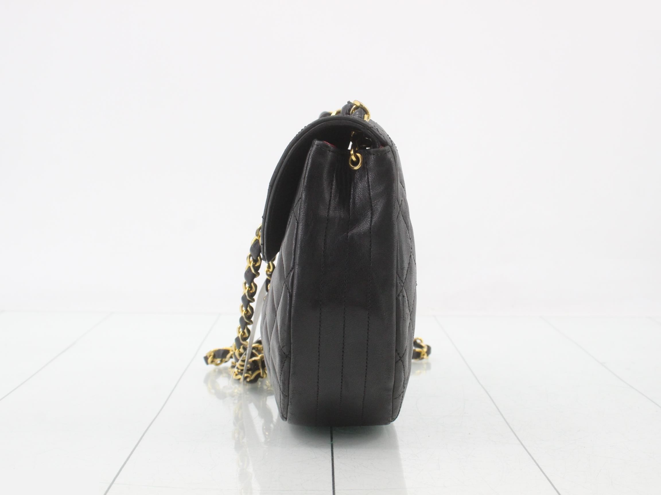 Matelassé Push-Lock Chain Shoulder Bag (Serial Number 0) — view 3