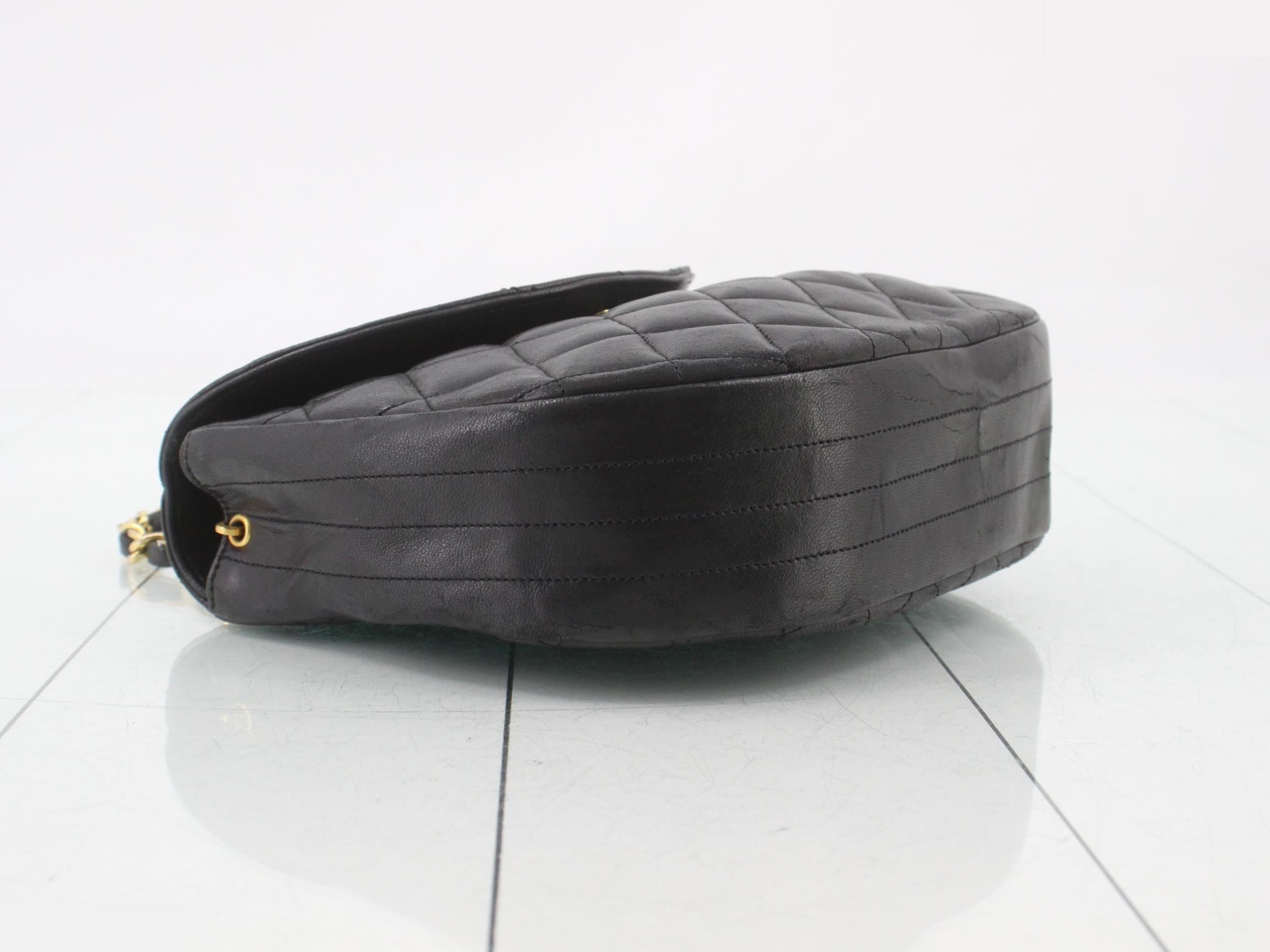 Matelassé Push-Lock Chain Shoulder Bag (Serial Number 0) — view 5