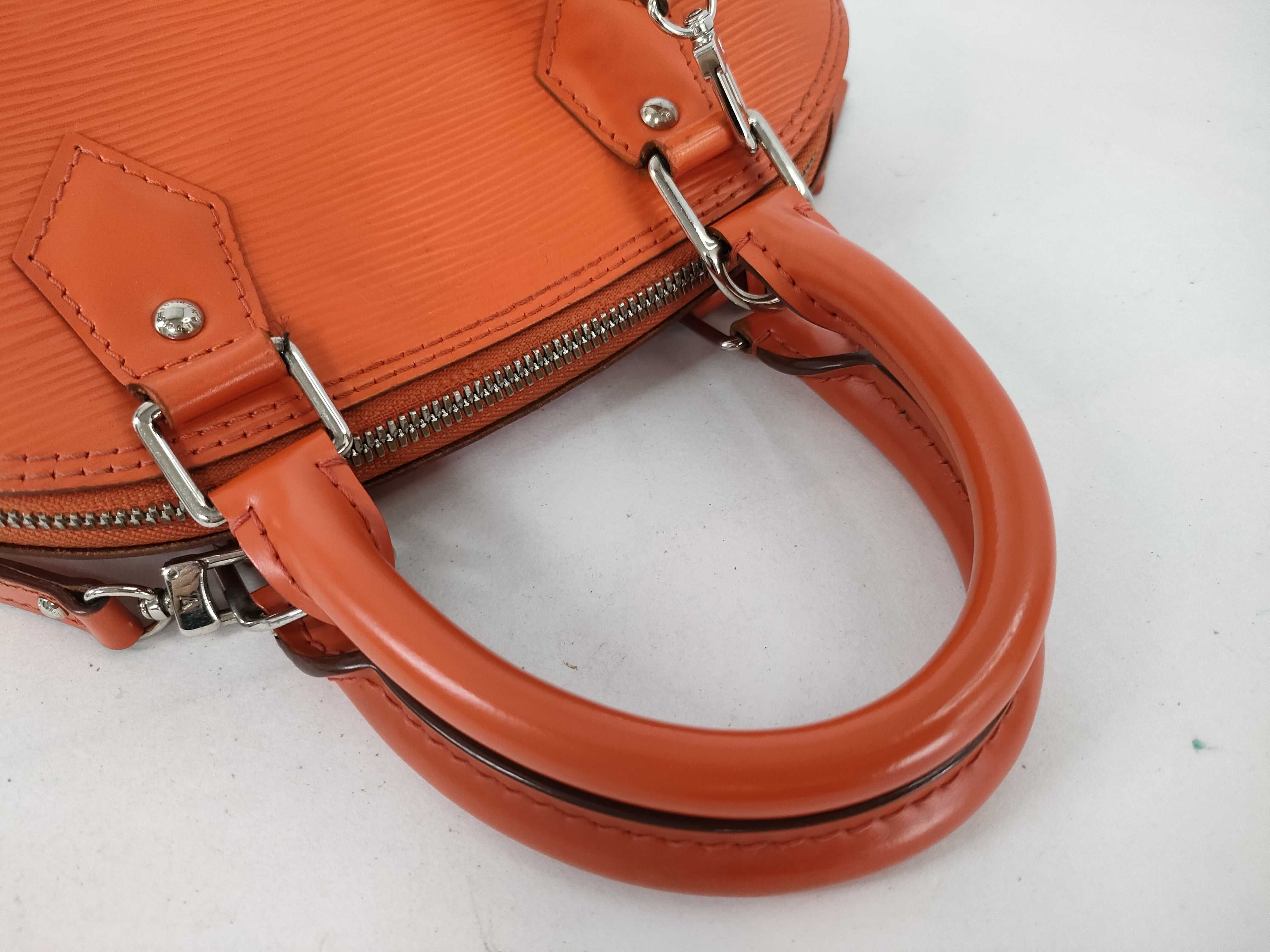 Epi Louis Vuitton Epi Alma BB Handbag — view 3