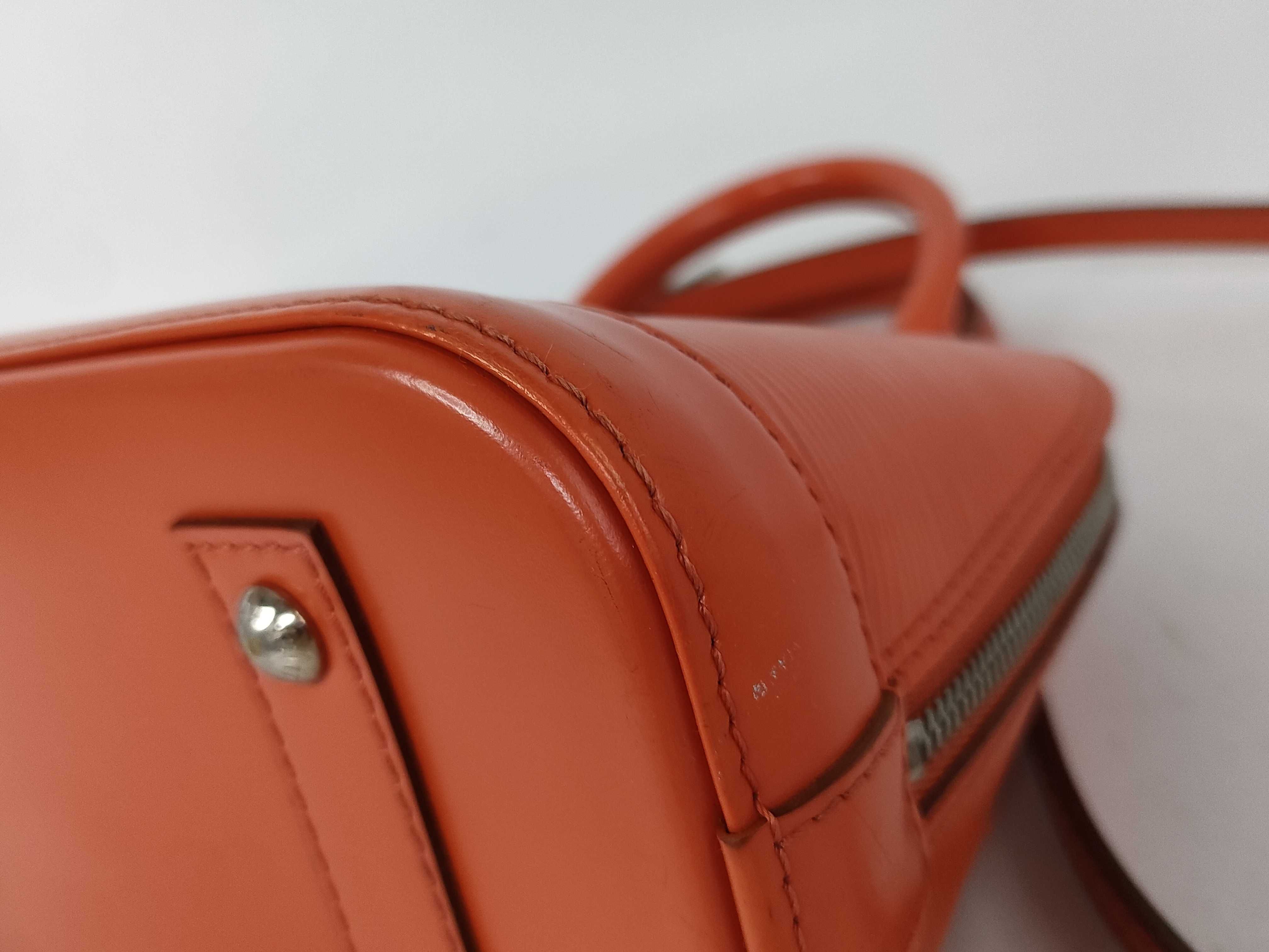 Epi Louis Vuitton Epi Alma BB Handbag — view 8