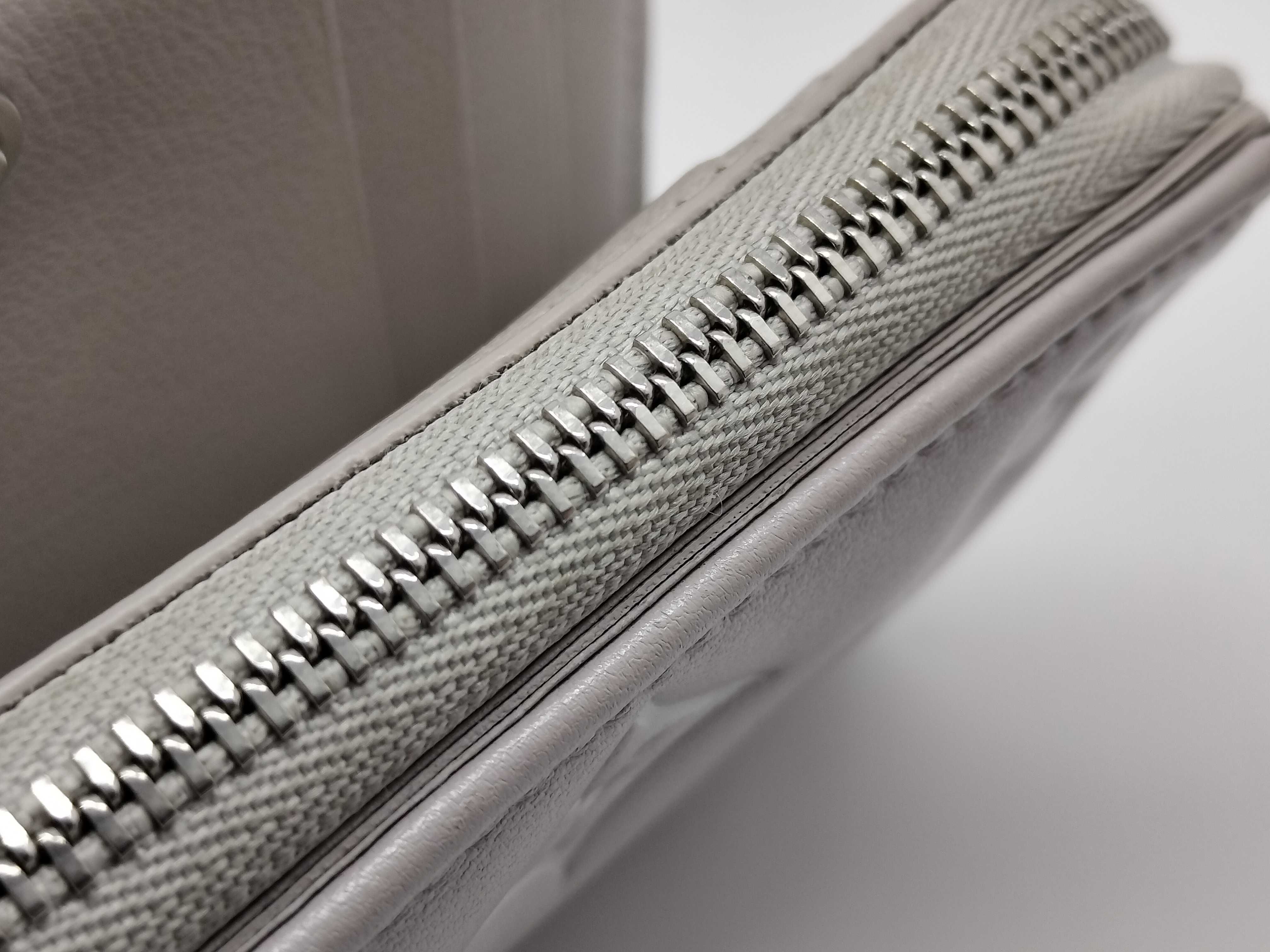Monogram Portefeuille Lou Wallet — view 8