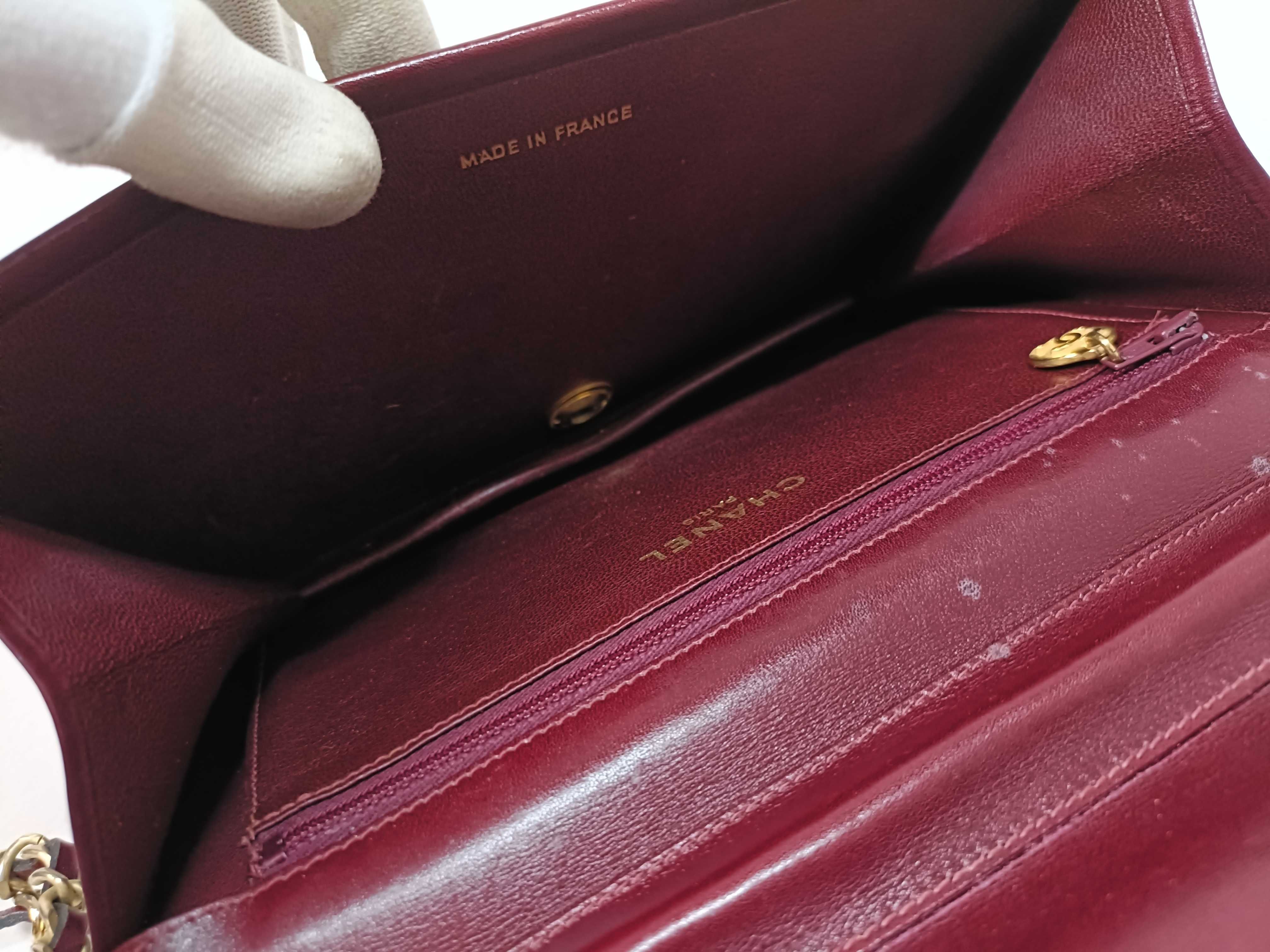 Calfskin Push-Lock Bordeaux Chain Bag Shoulder Bag — view 11