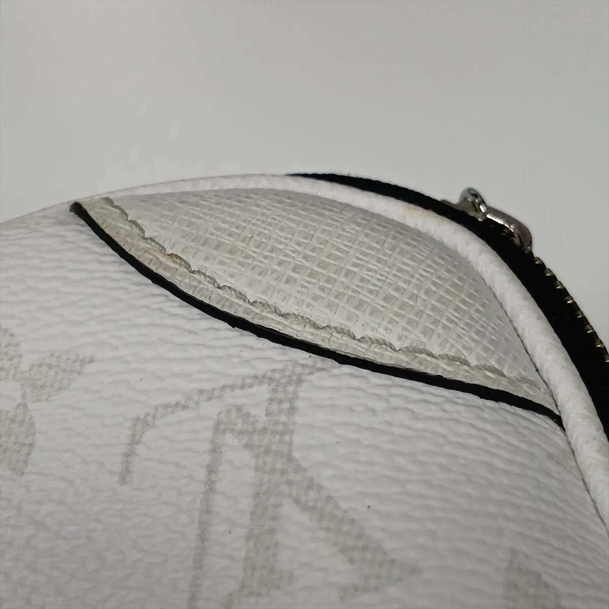 Taigarama Alpha Messenger M31069 White (RFID detected) — view 13