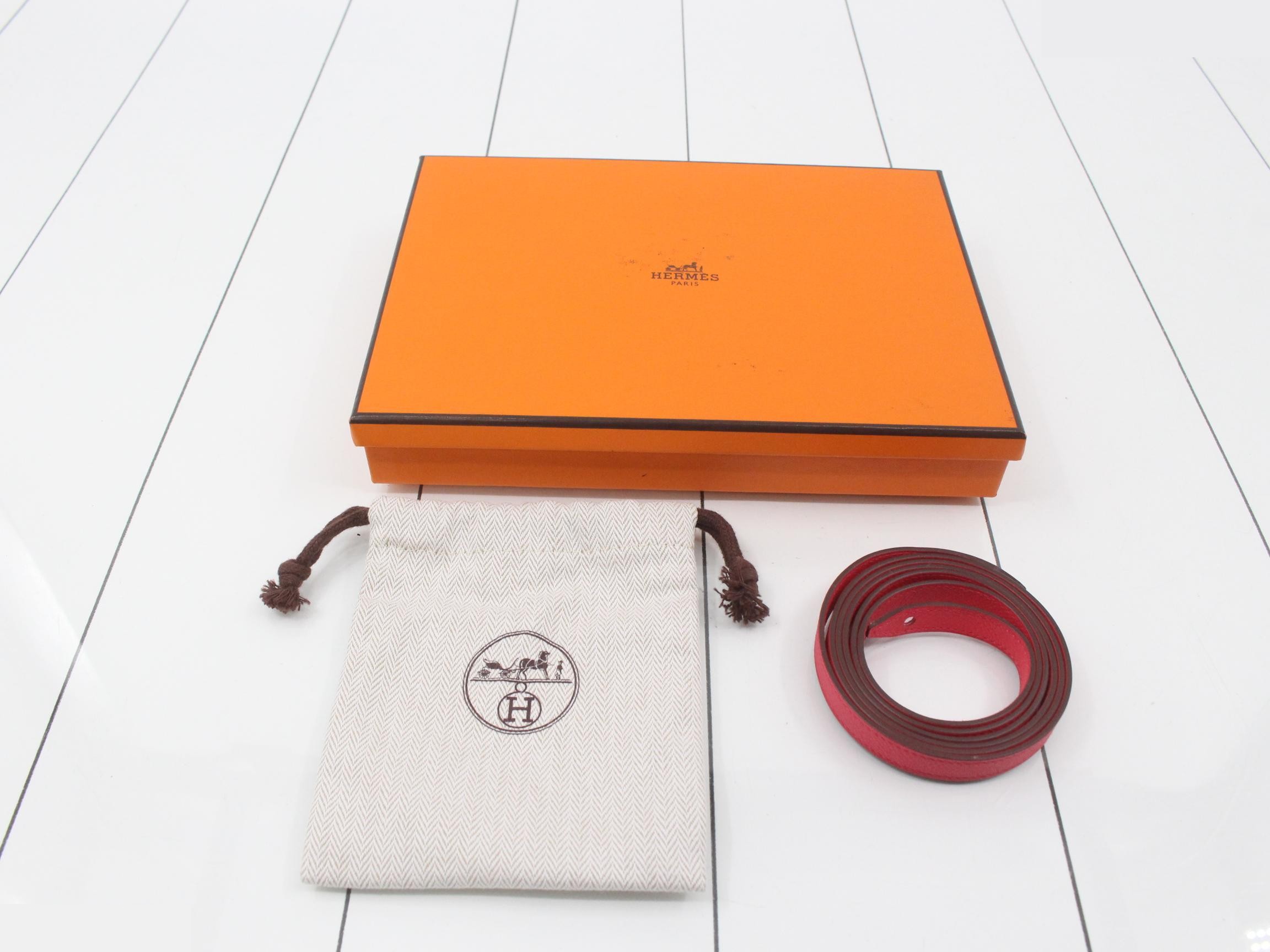 Click Leather Shoulder Bag, D Stamp — view 5