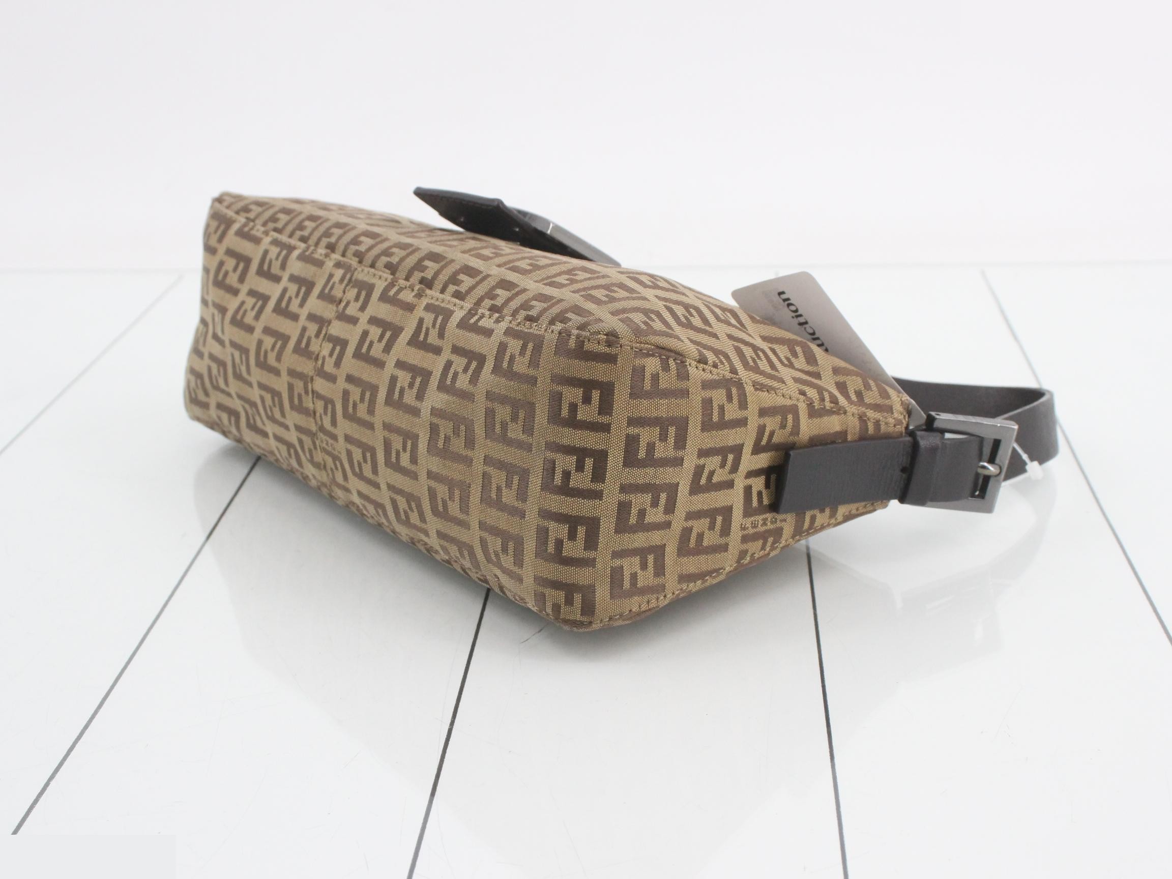 ZUCCA Mamma Bucket Shoulder Bag — view 6