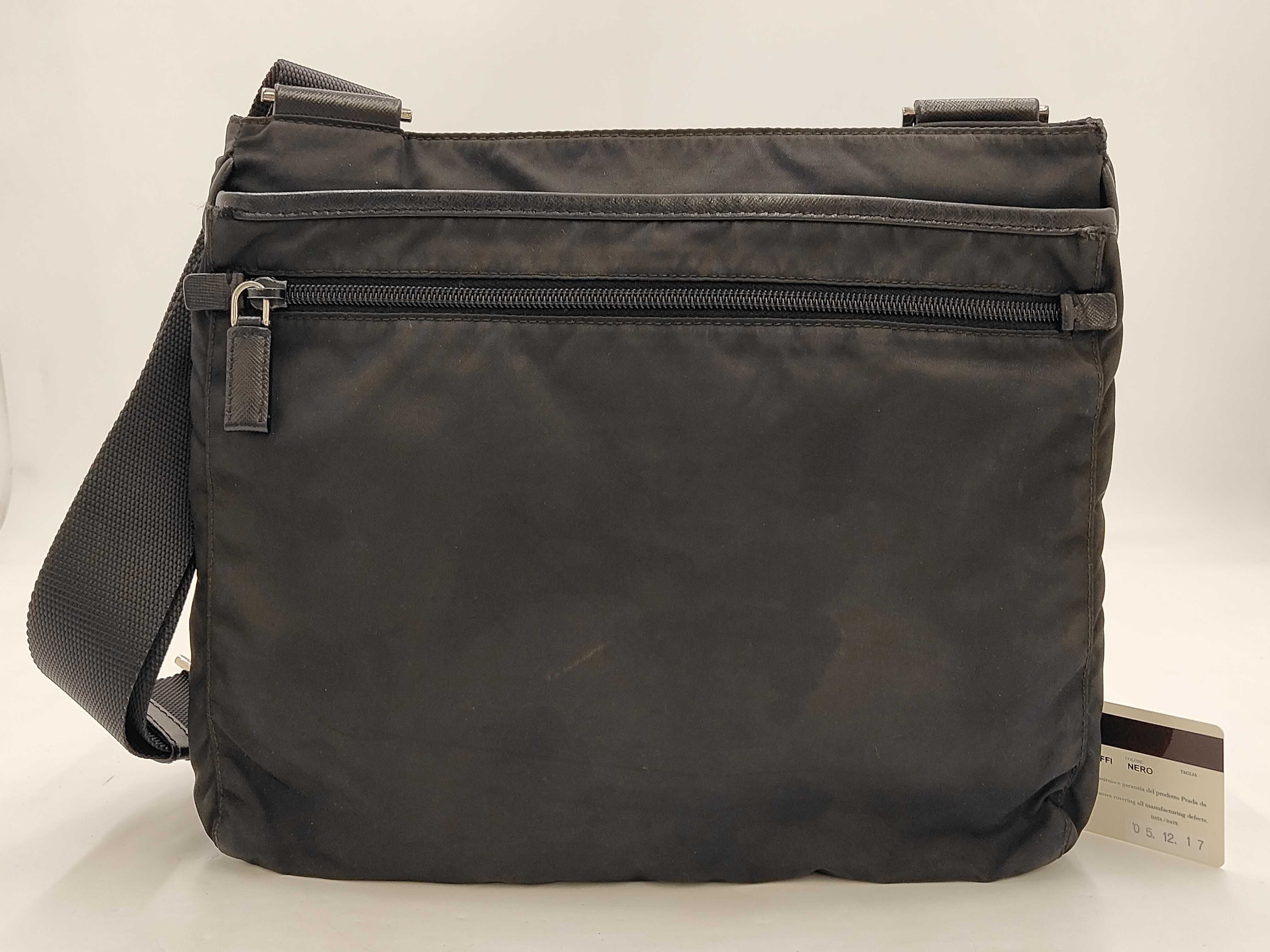 shoulder bag