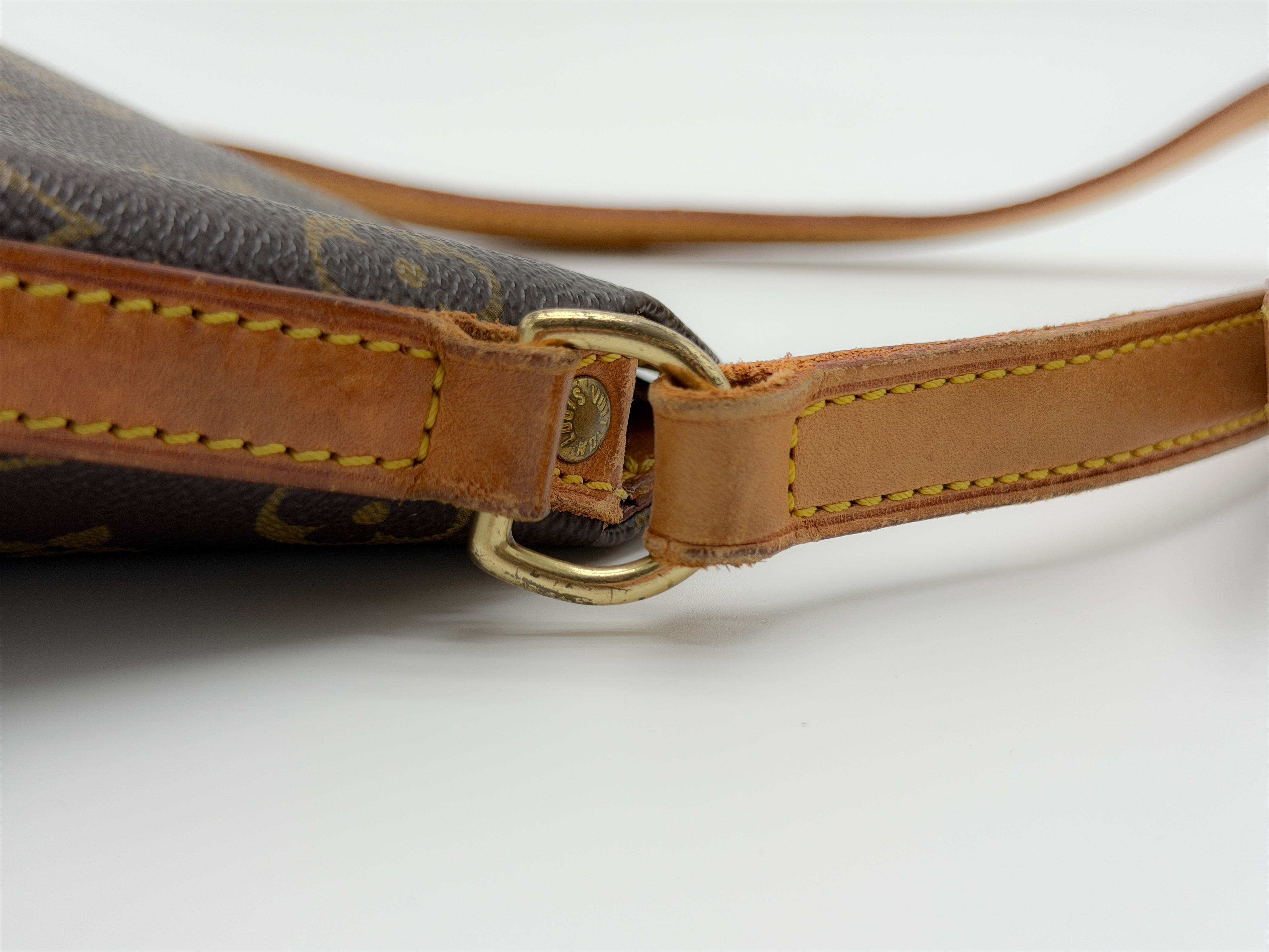 Monogram M51290 Druot VI1929 Shoulder Bag — view 6