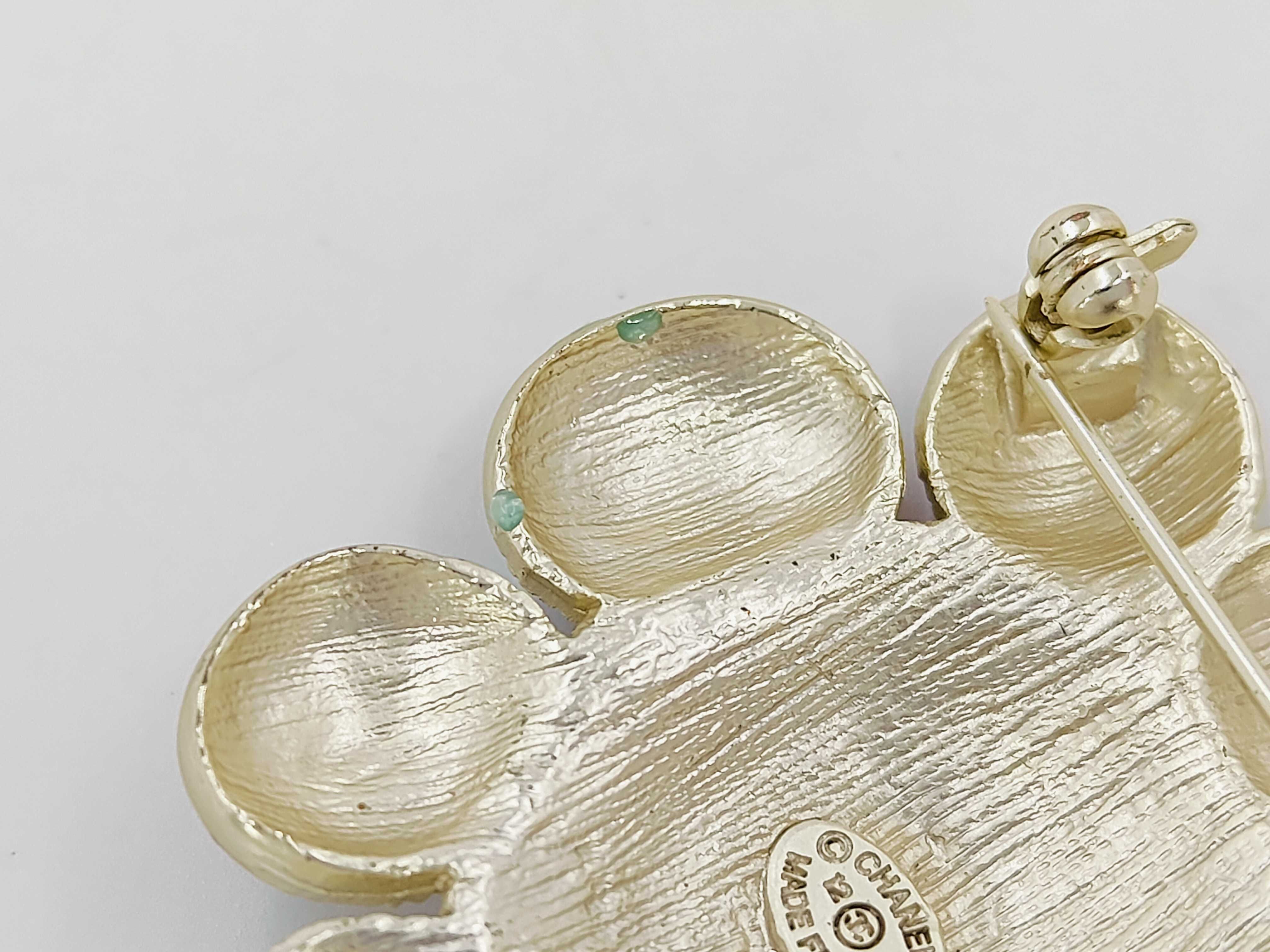 color brooch, 12A (pin is slightly bent). — view 5