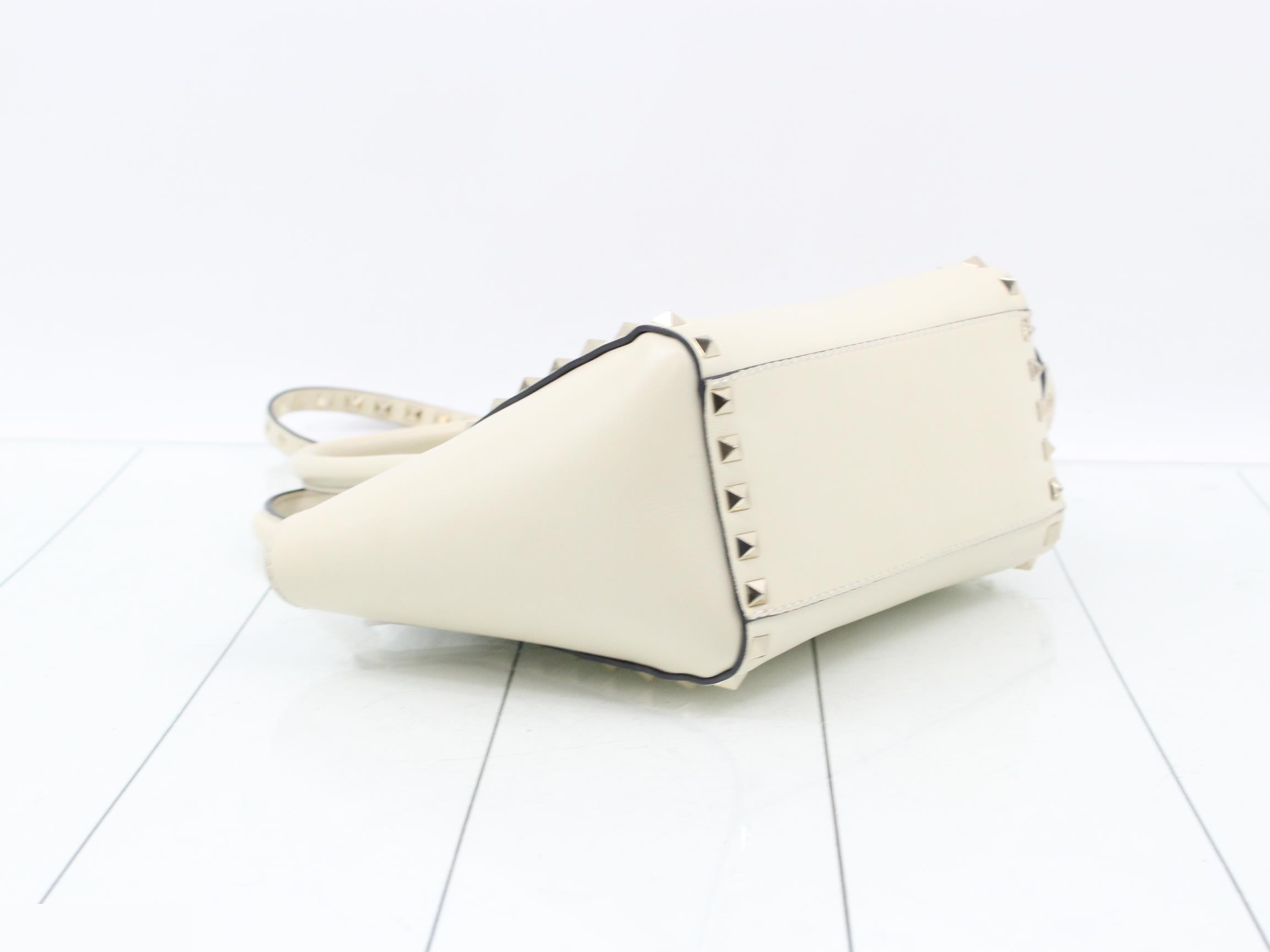 (Bag) - Shoulder Bag — view 5