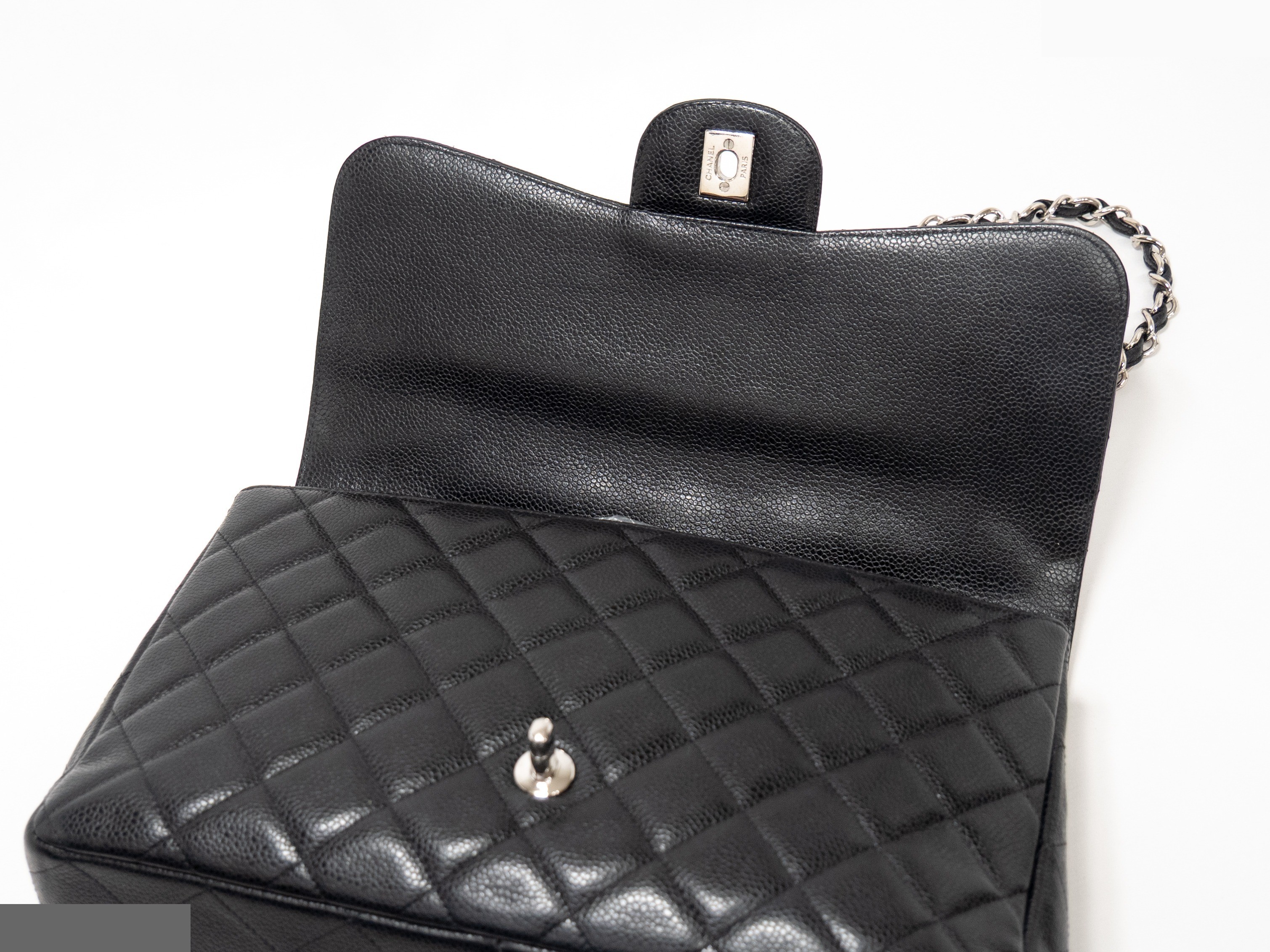 Large Matelassé Caviar Skin Seal Black — view 7