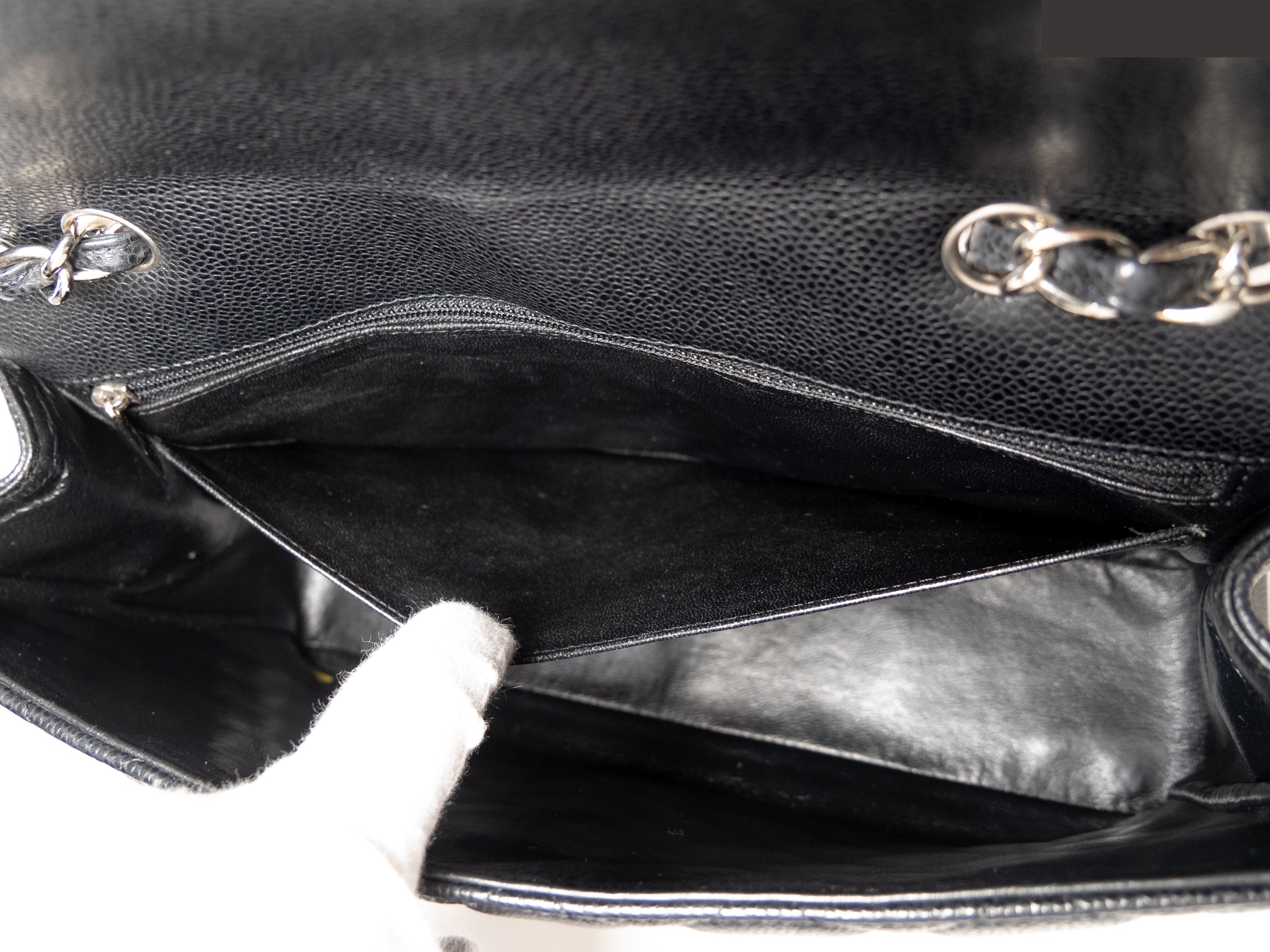 Large Matelassé Caviar Skin Seal Black — view 10
