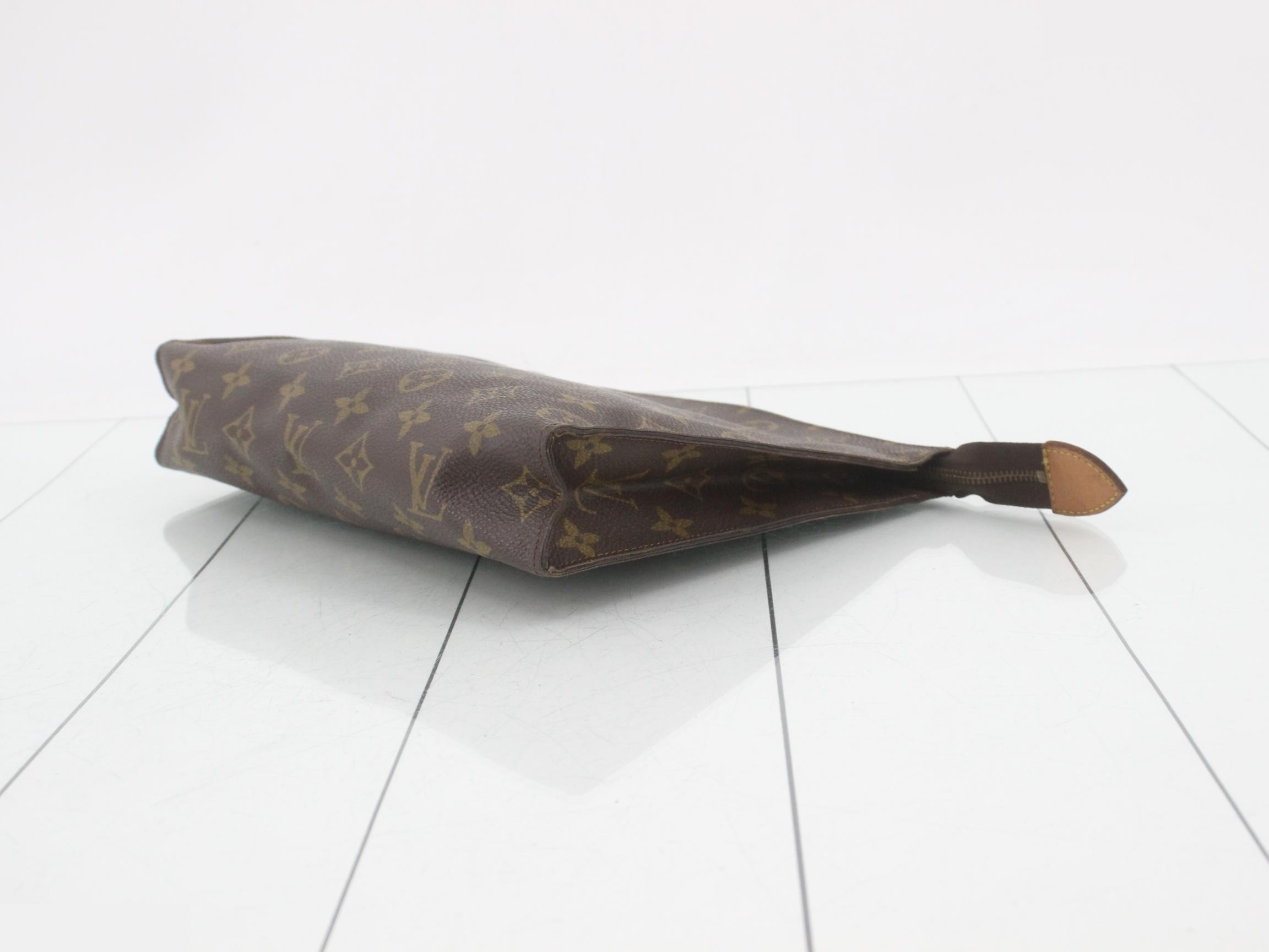Pochette Toilette 26 Monogram M47542 — view 6