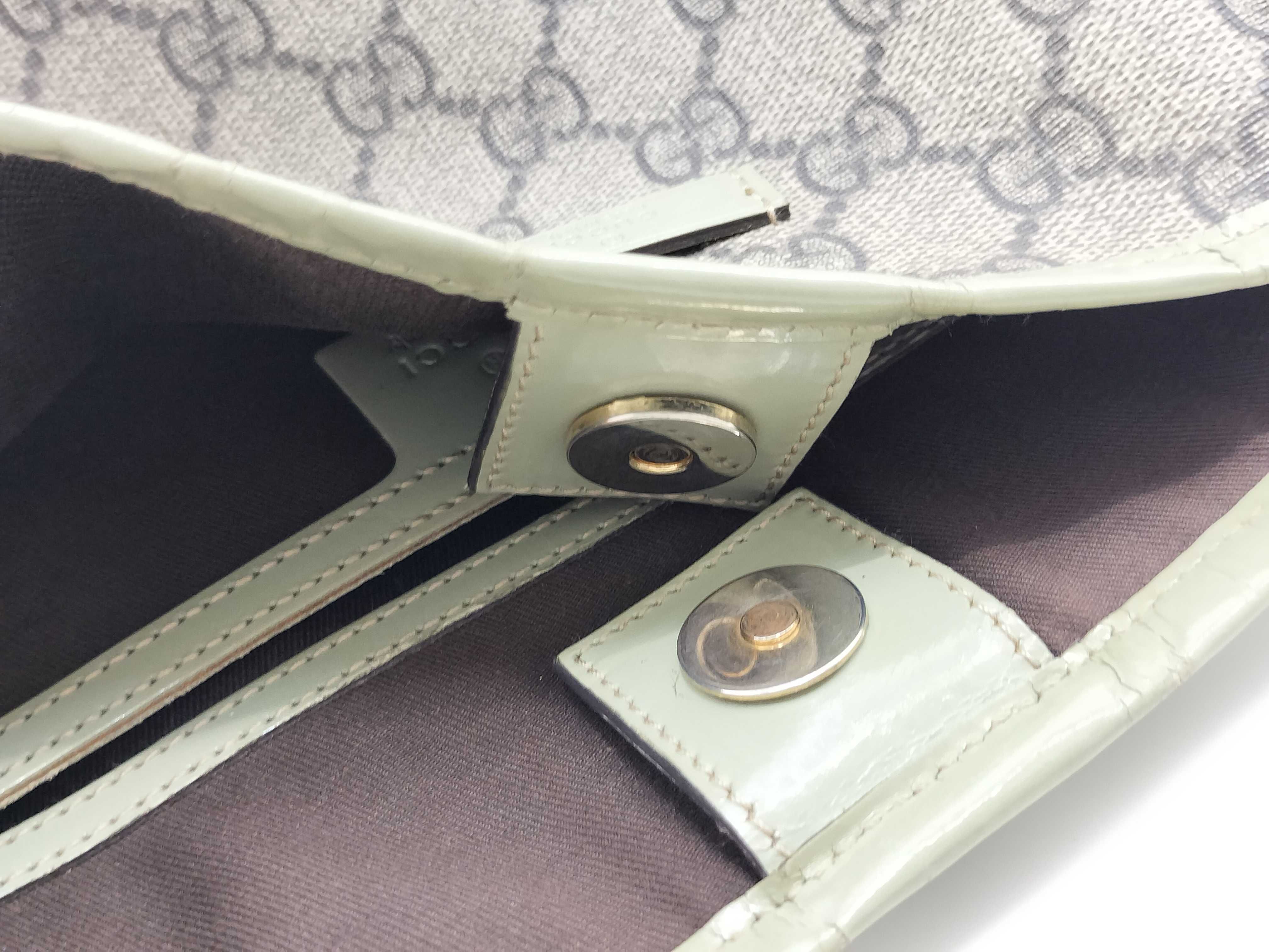 GG Supreme Tote Bag — view 15