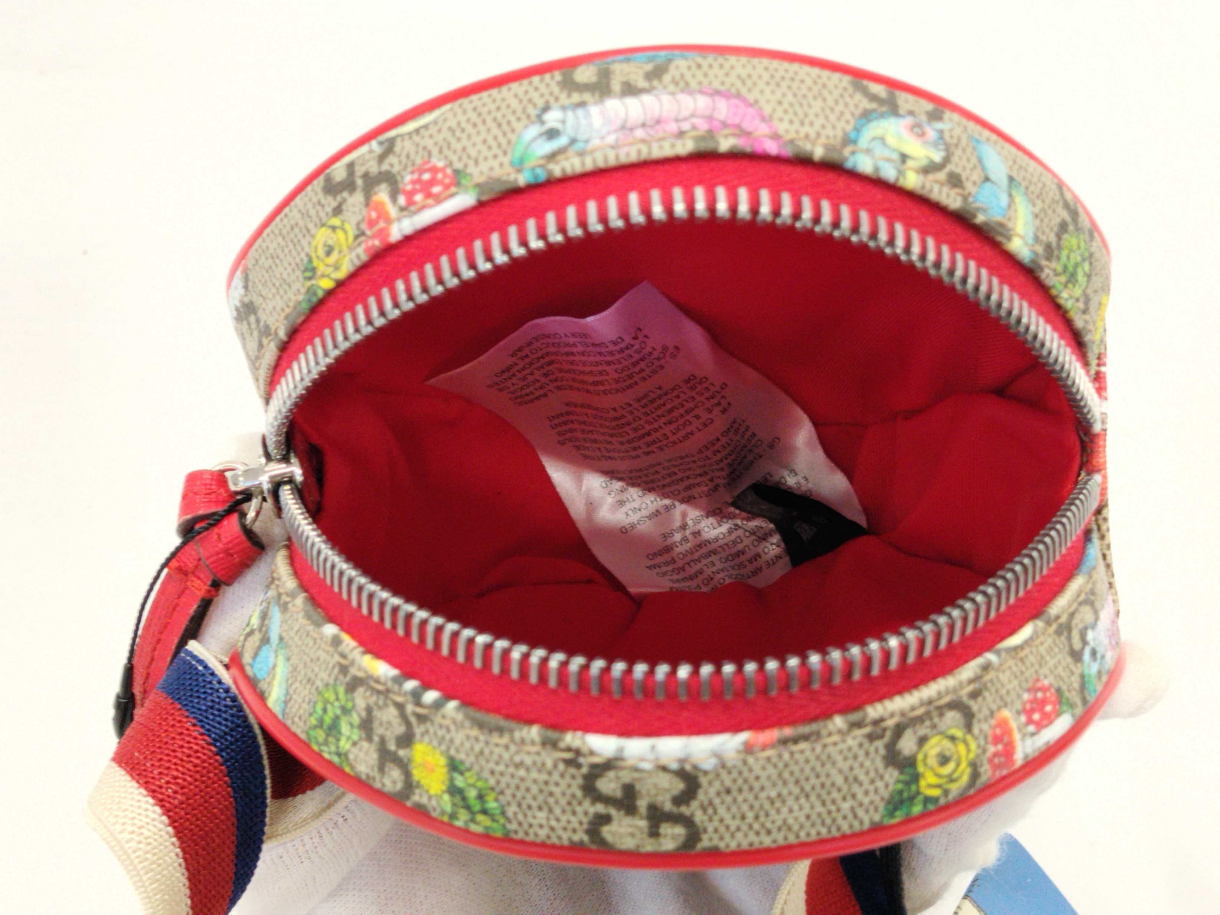GG Supreme Gucci GG Supreme Higuchi Yuko Round Shoulder Bag 502330 Waist Bag — view 11