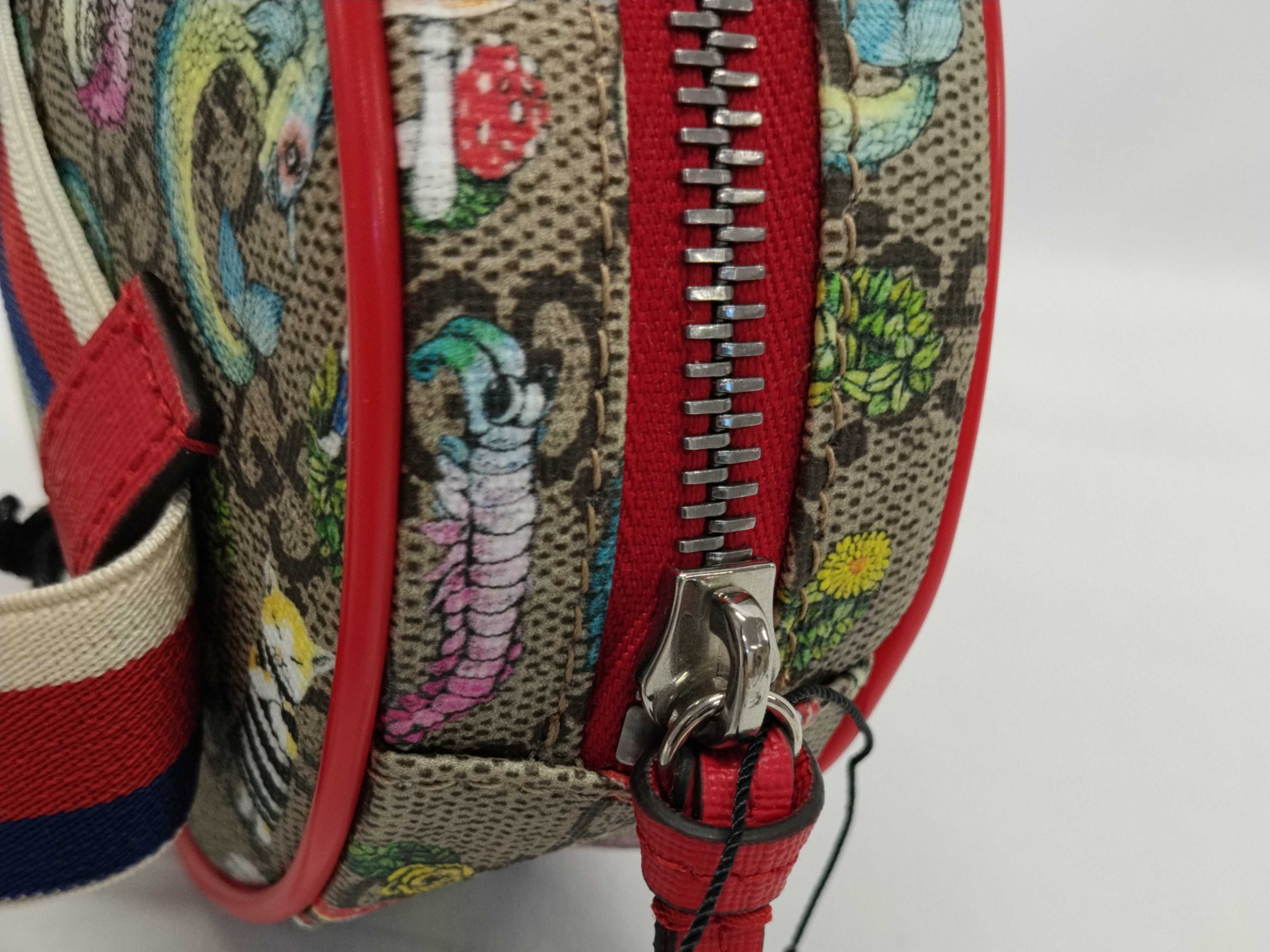GG Supreme Gucci GG Supreme Higuchi Yuko Round Shoulder Bag 502330 Waist Bag — view 6
