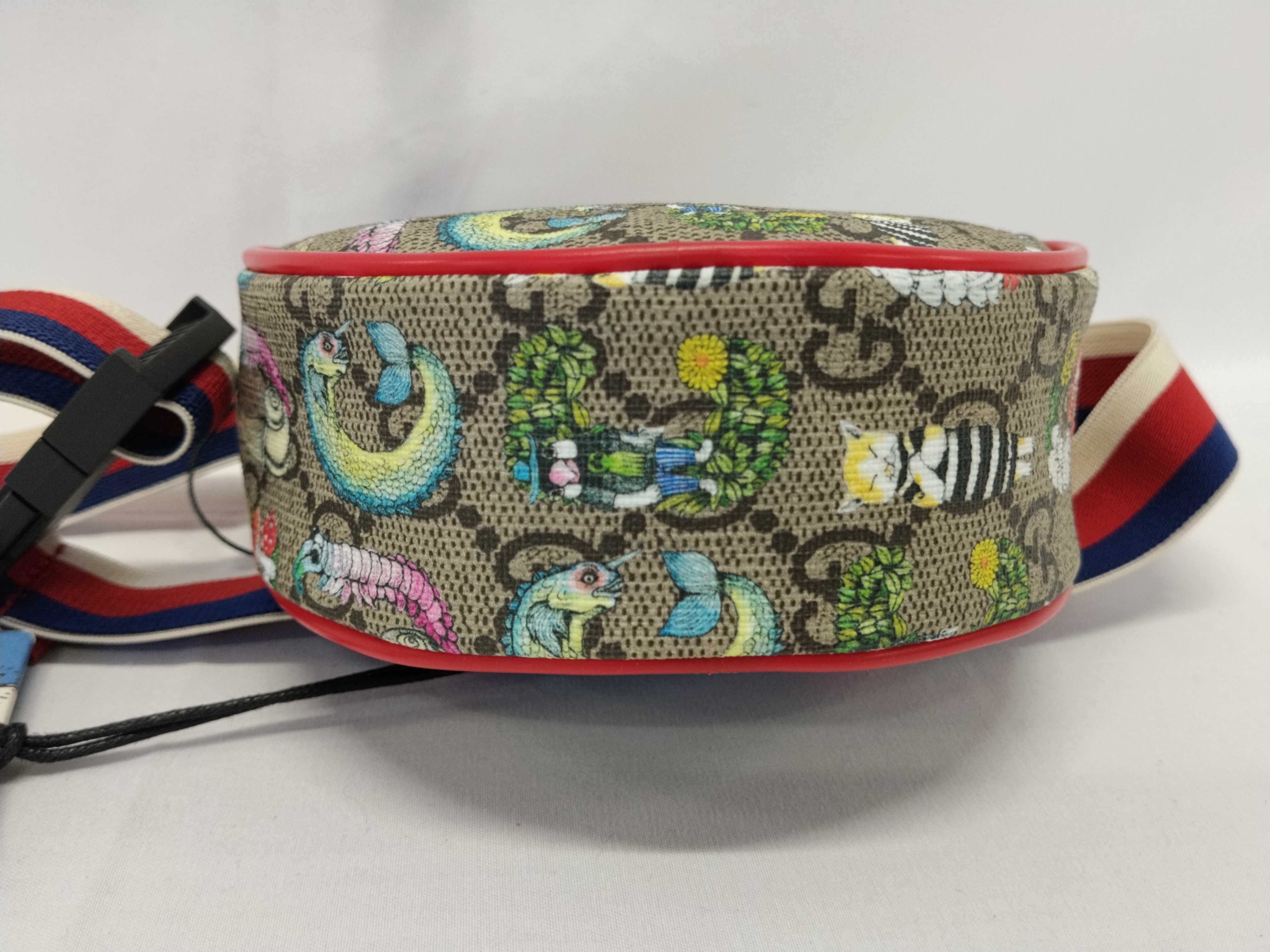 GG Supreme Gucci GG Supreme Higuchi Yuko Round Shoulder Bag 502330 Waist Bag — view 9