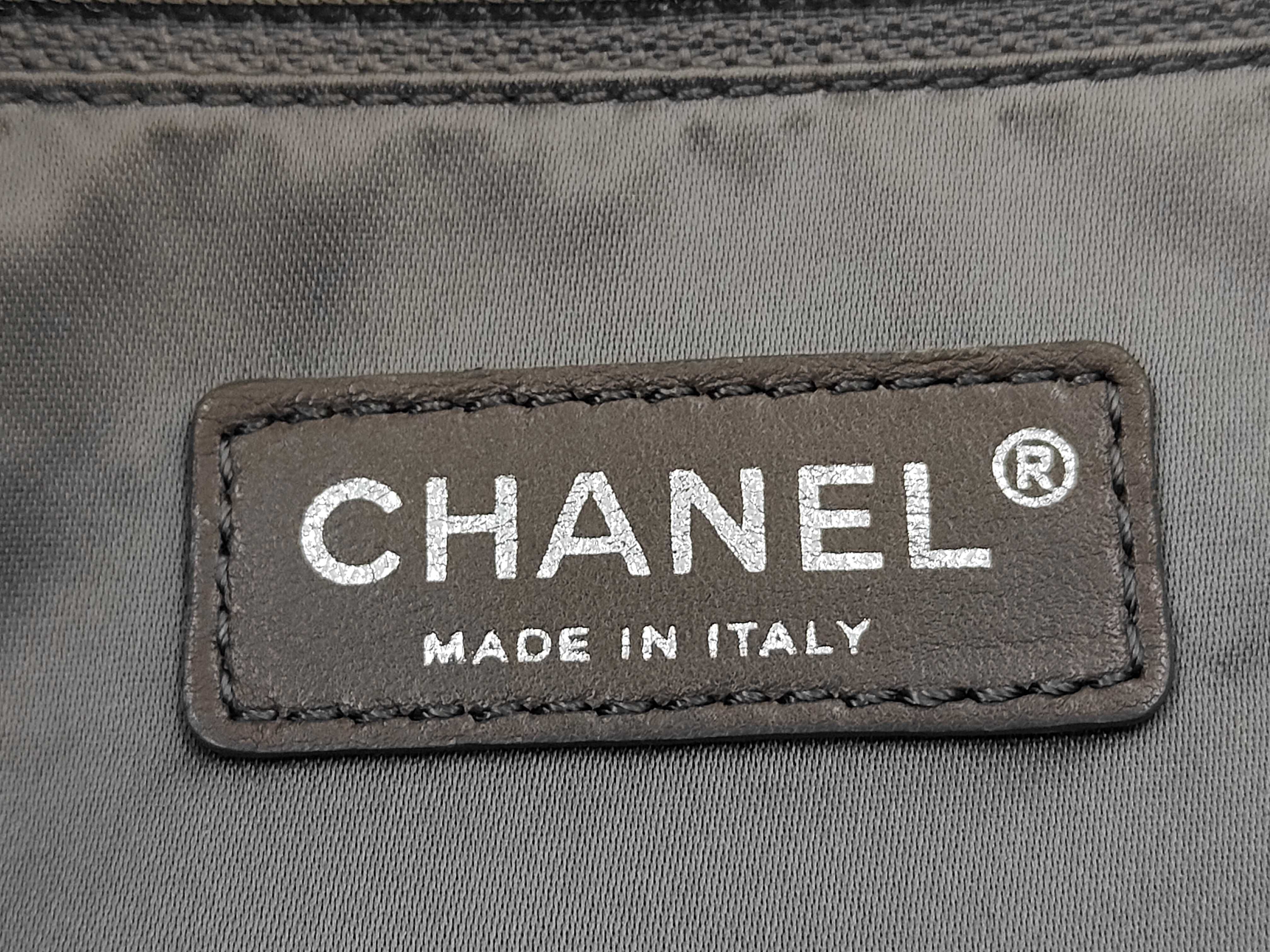 2.55 Perforated Shoulder Bag — view 9