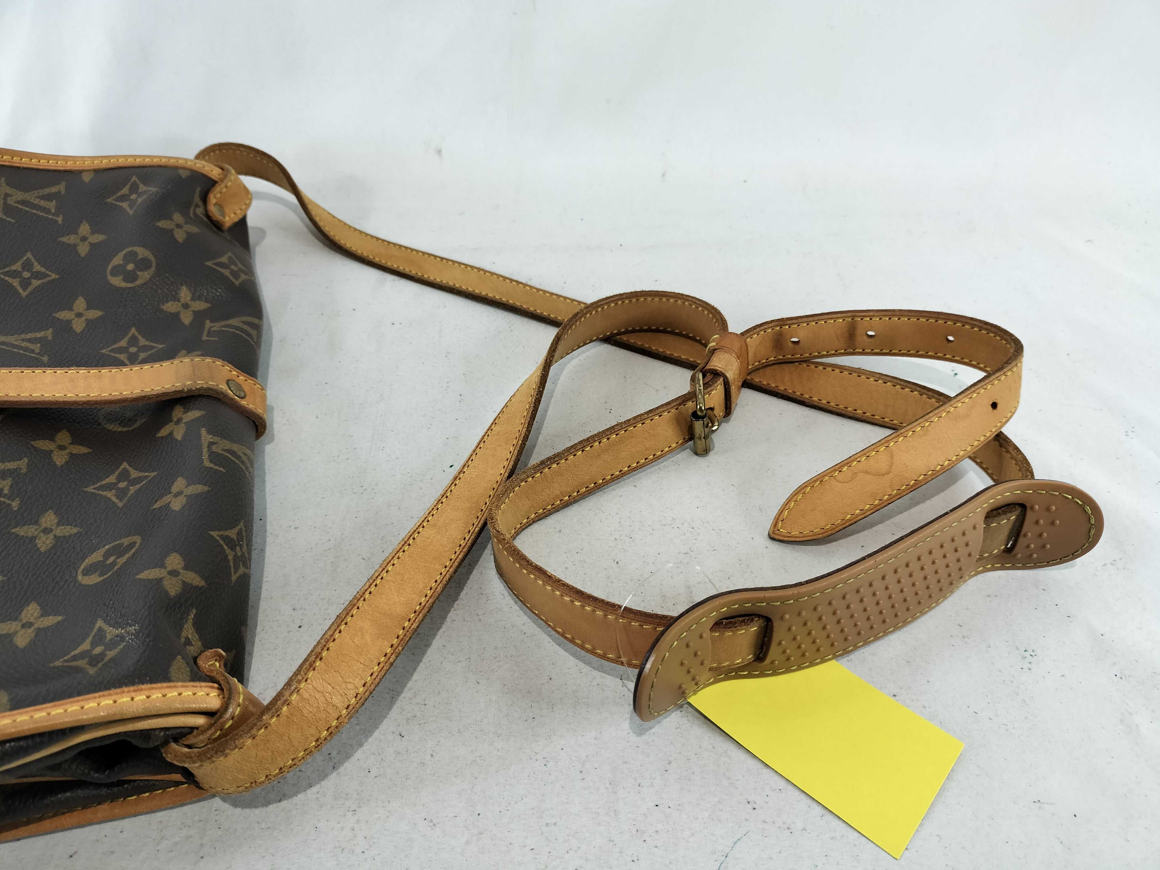 Monogram M56382 Galliera PM Shoulder Bag — view 3