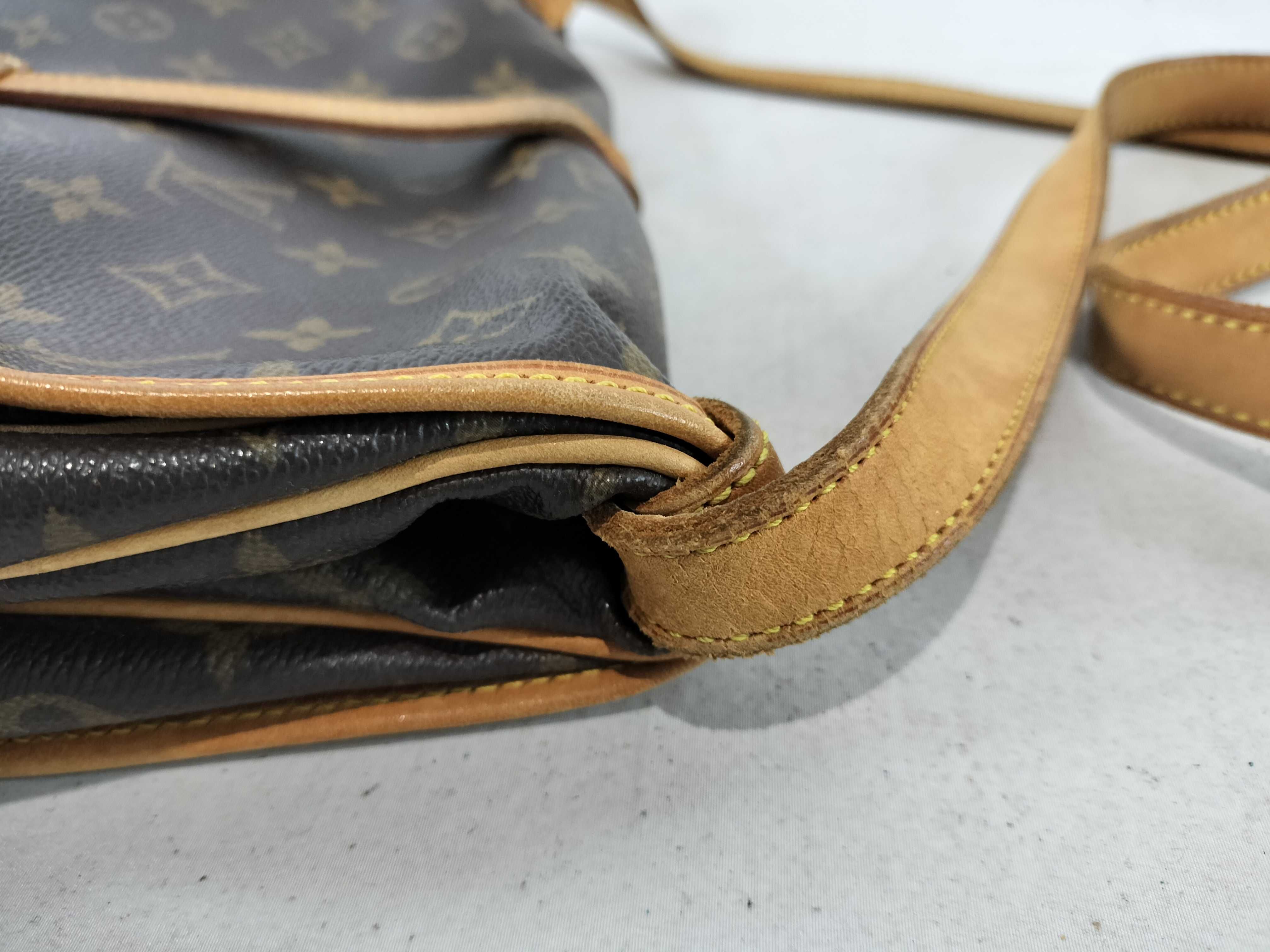 Monogram M56382 Galliera PM Shoulder Bag — view 5