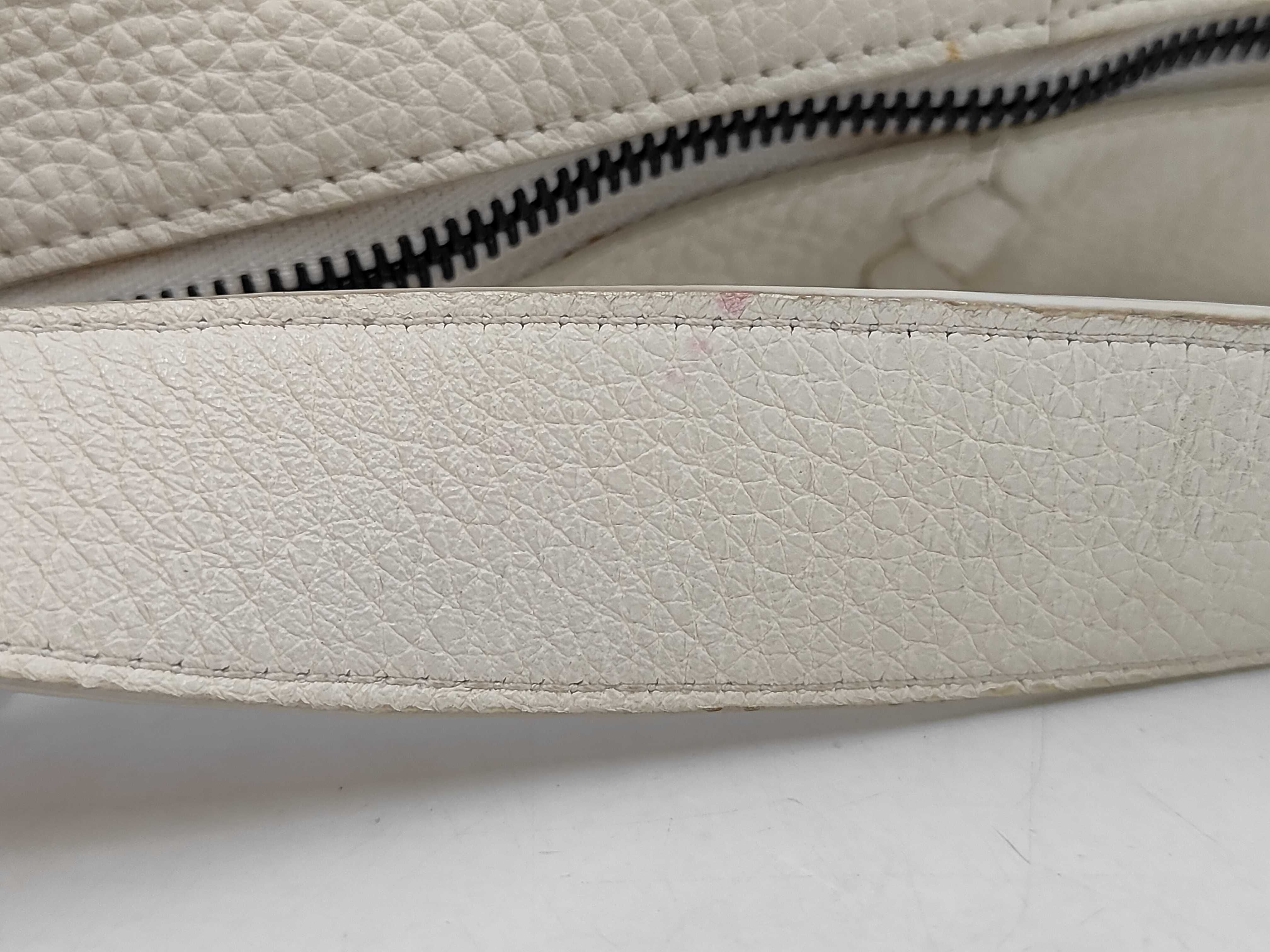 Intrecciato Leather Handbag — view 7
