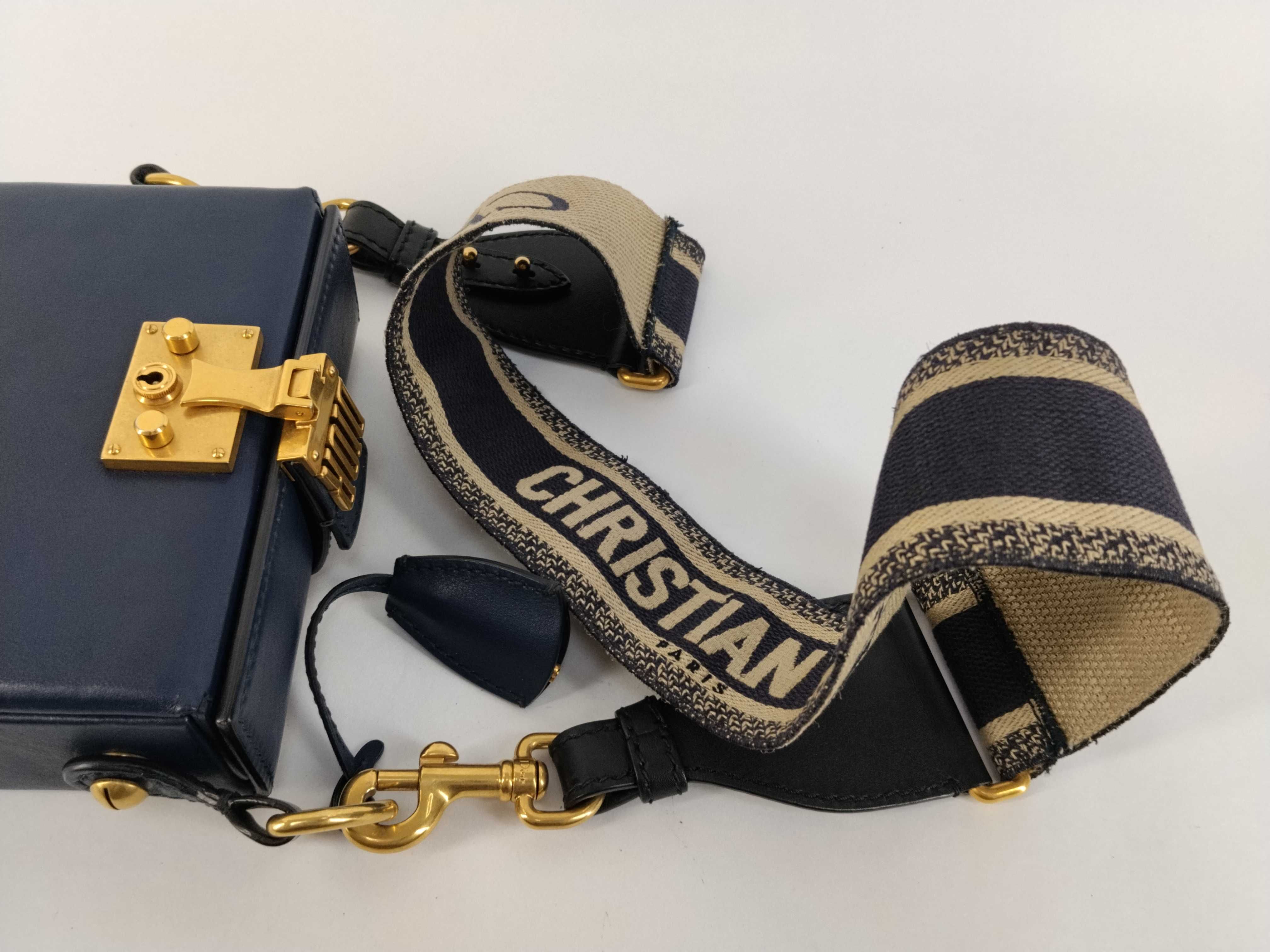 Addict Small Box Shoulder Bag — view 3