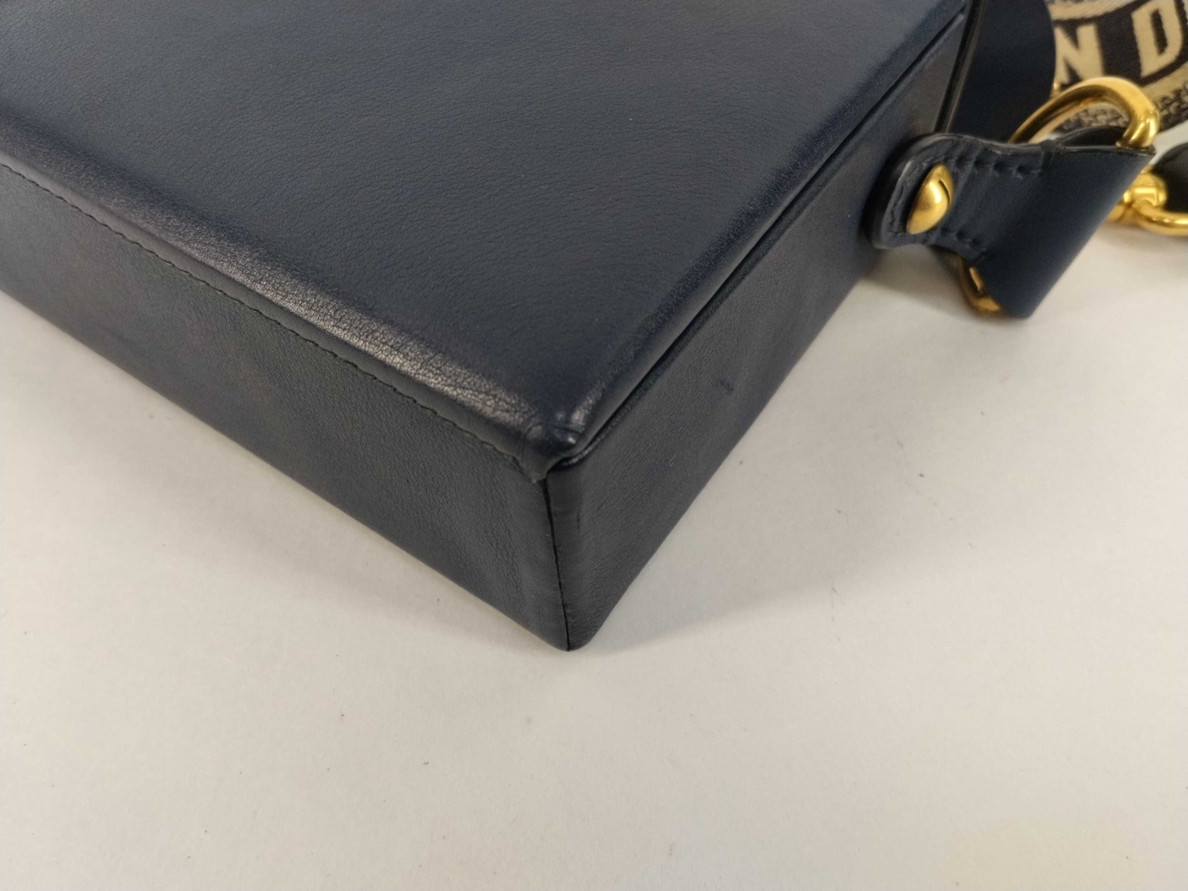 Addict Small Box Shoulder Bag — view 6