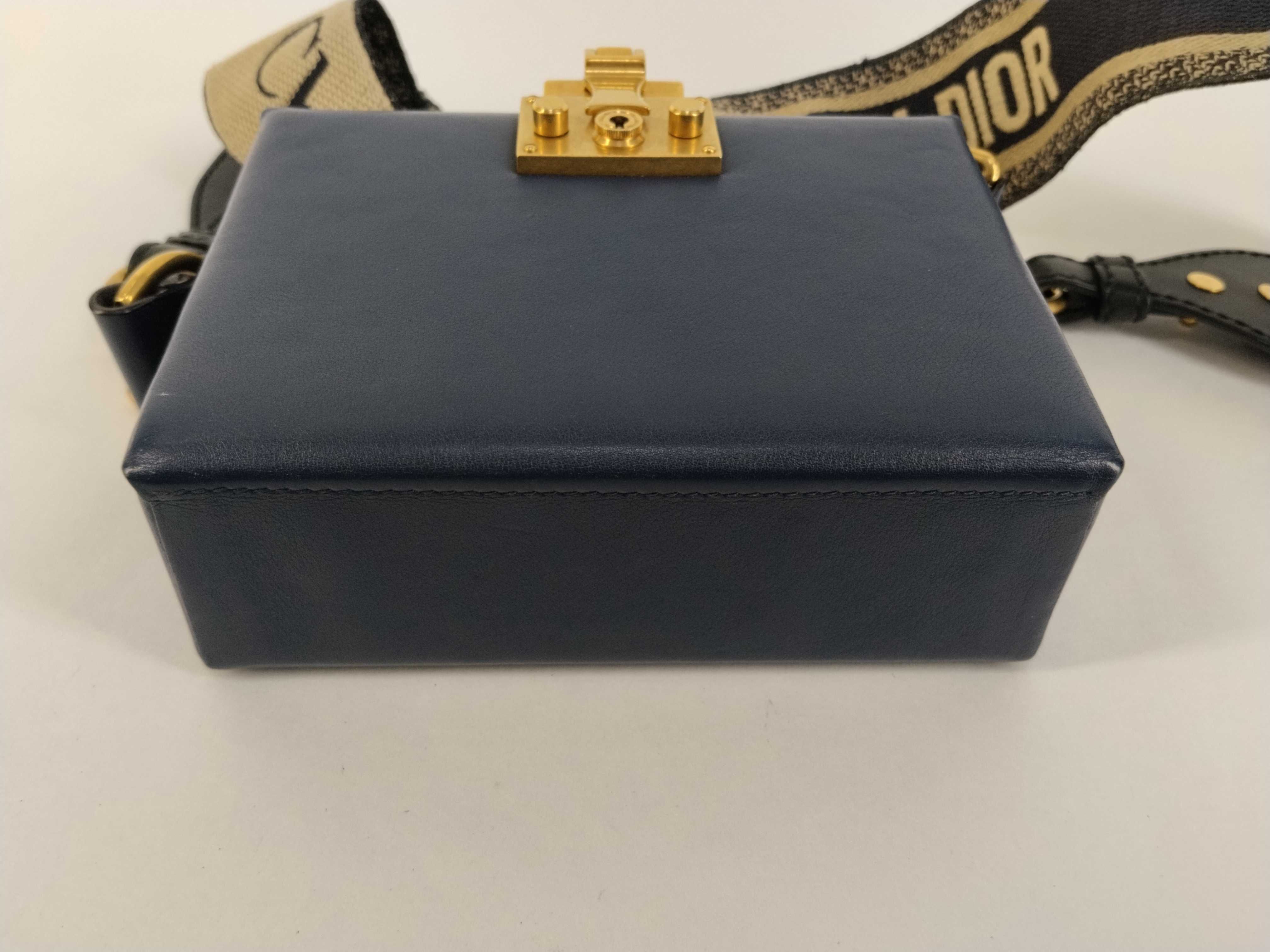 Addict Small Box Shoulder Bag — view 7