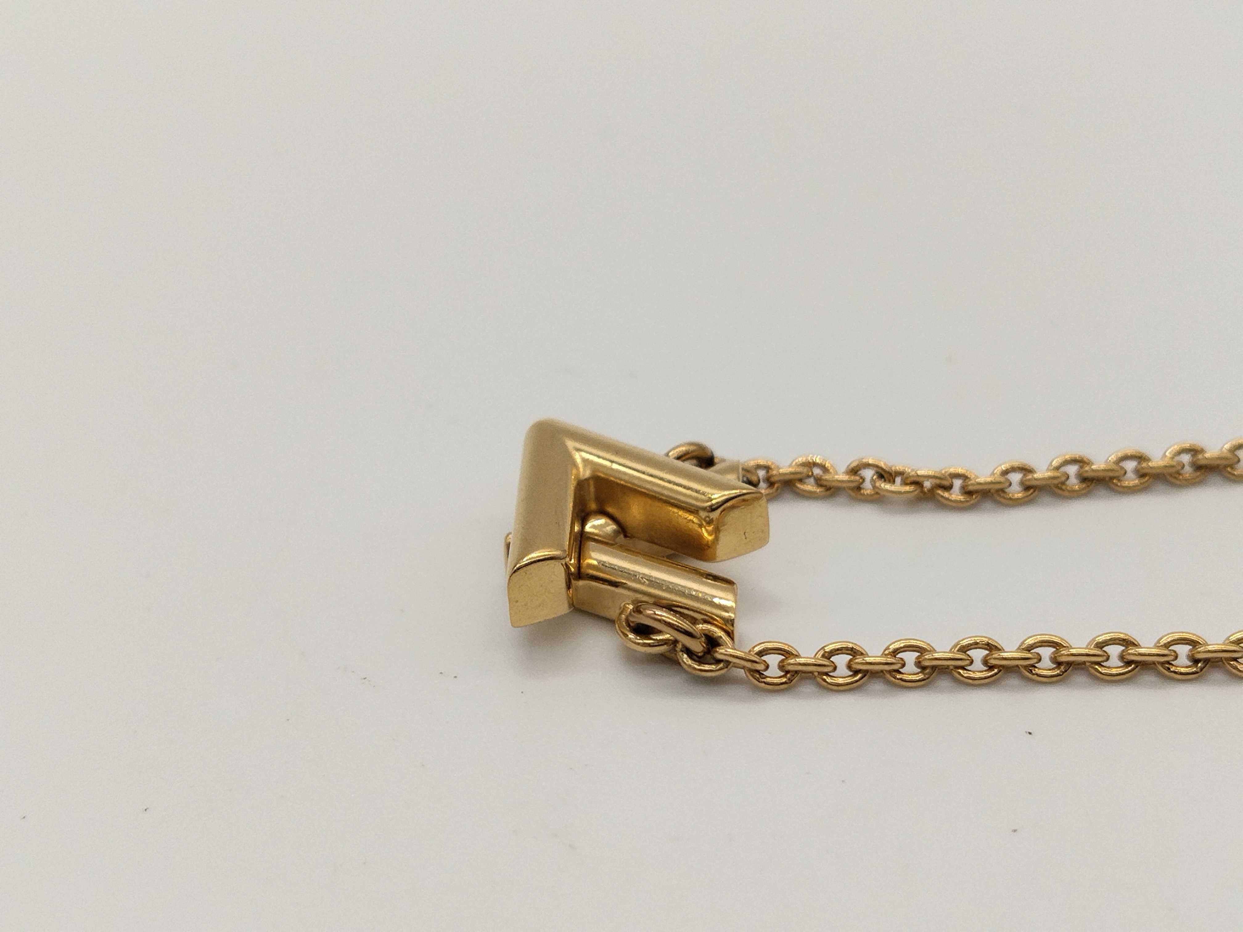 LV Essential V Bracelet Bracelet/Bangle — view 3