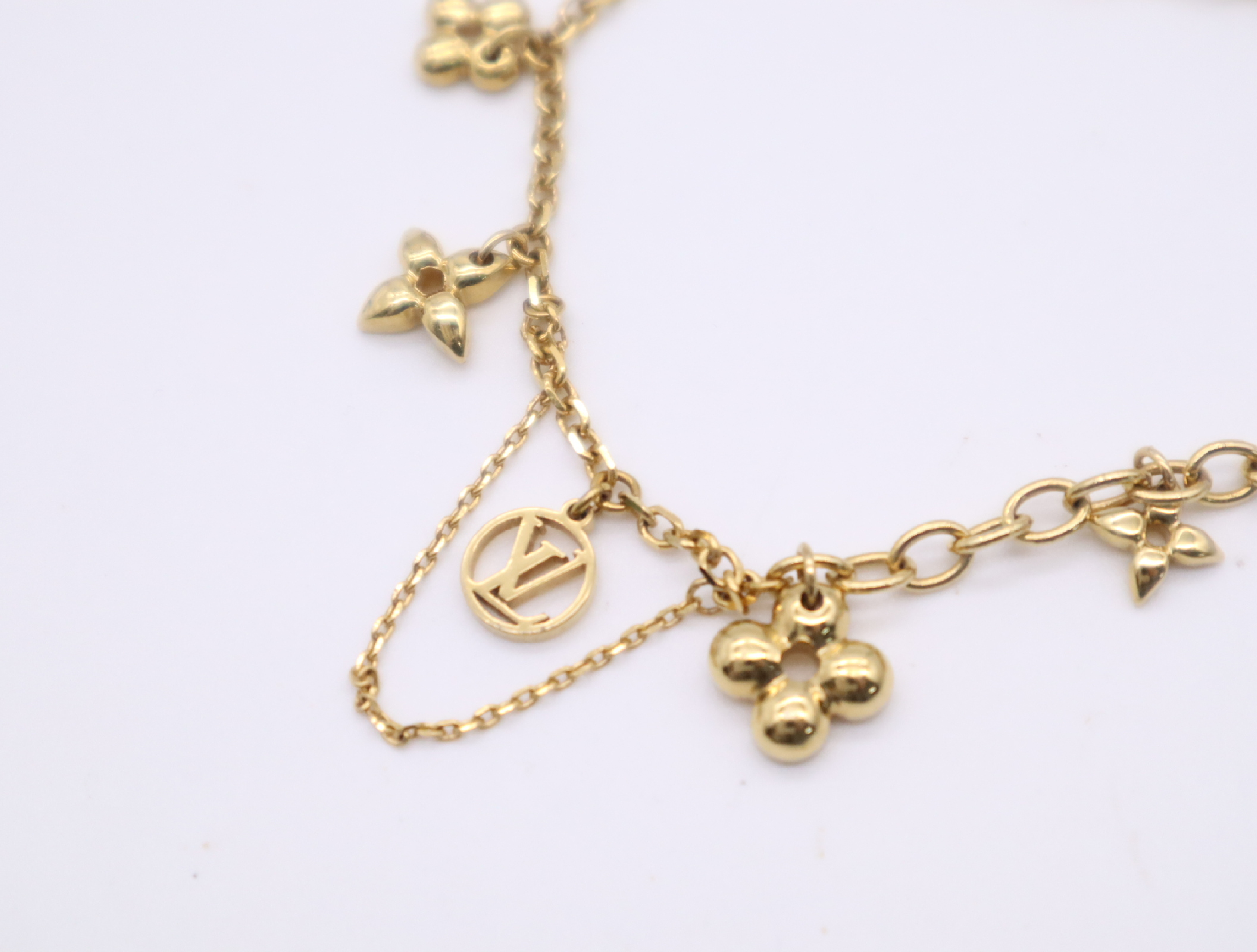 M64858GP Bracelet Blooming (with dust bag and box) Bracelet/Bangle — view 4
