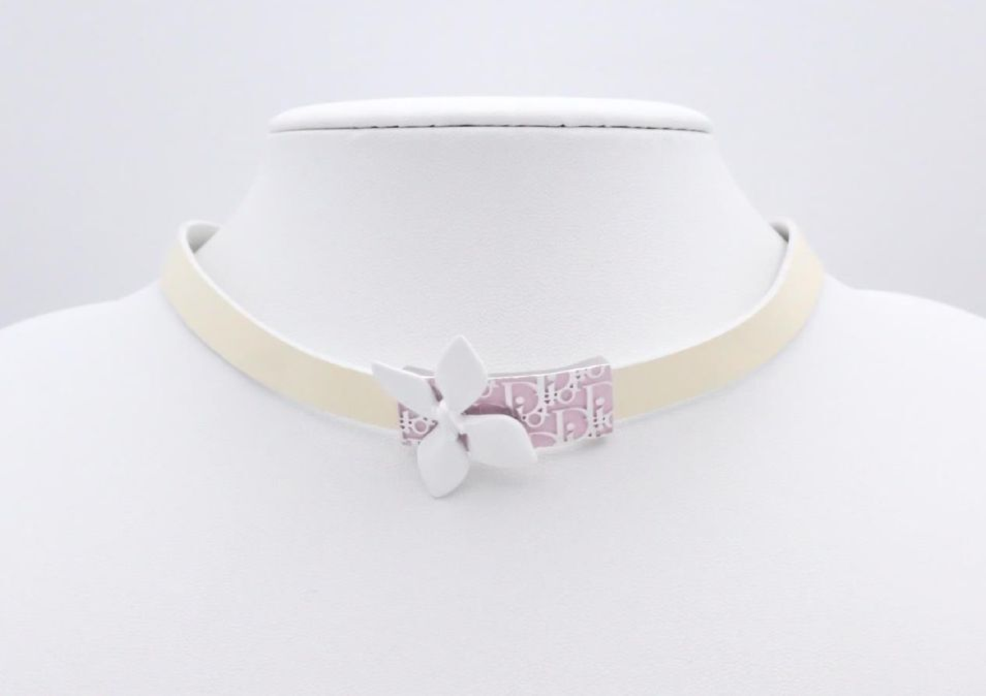 Trotter Choker Necklace (approx. 36cm neck circumference)