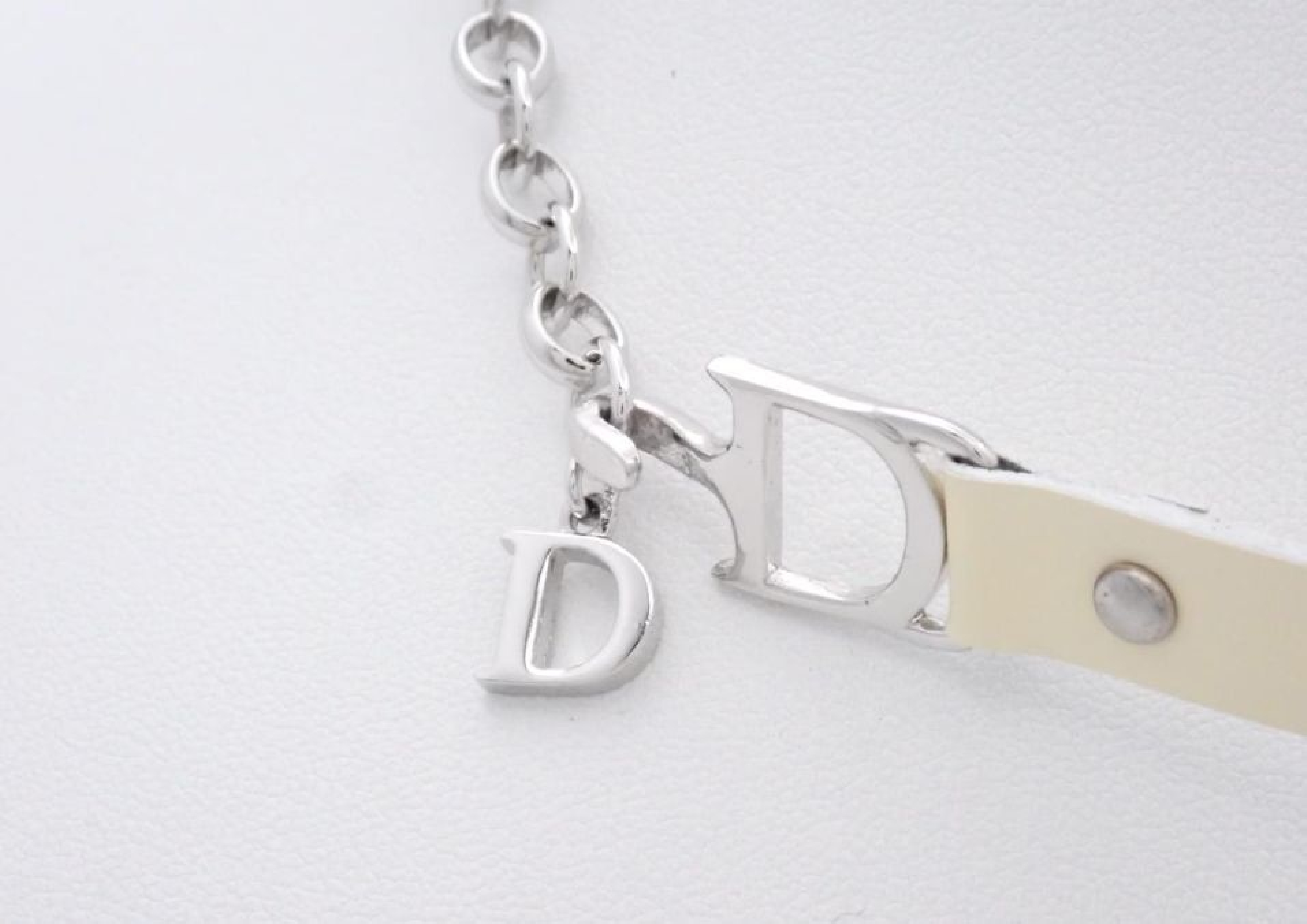 Trotter Choker Necklace (approx. 36cm neck circumference) — view 3