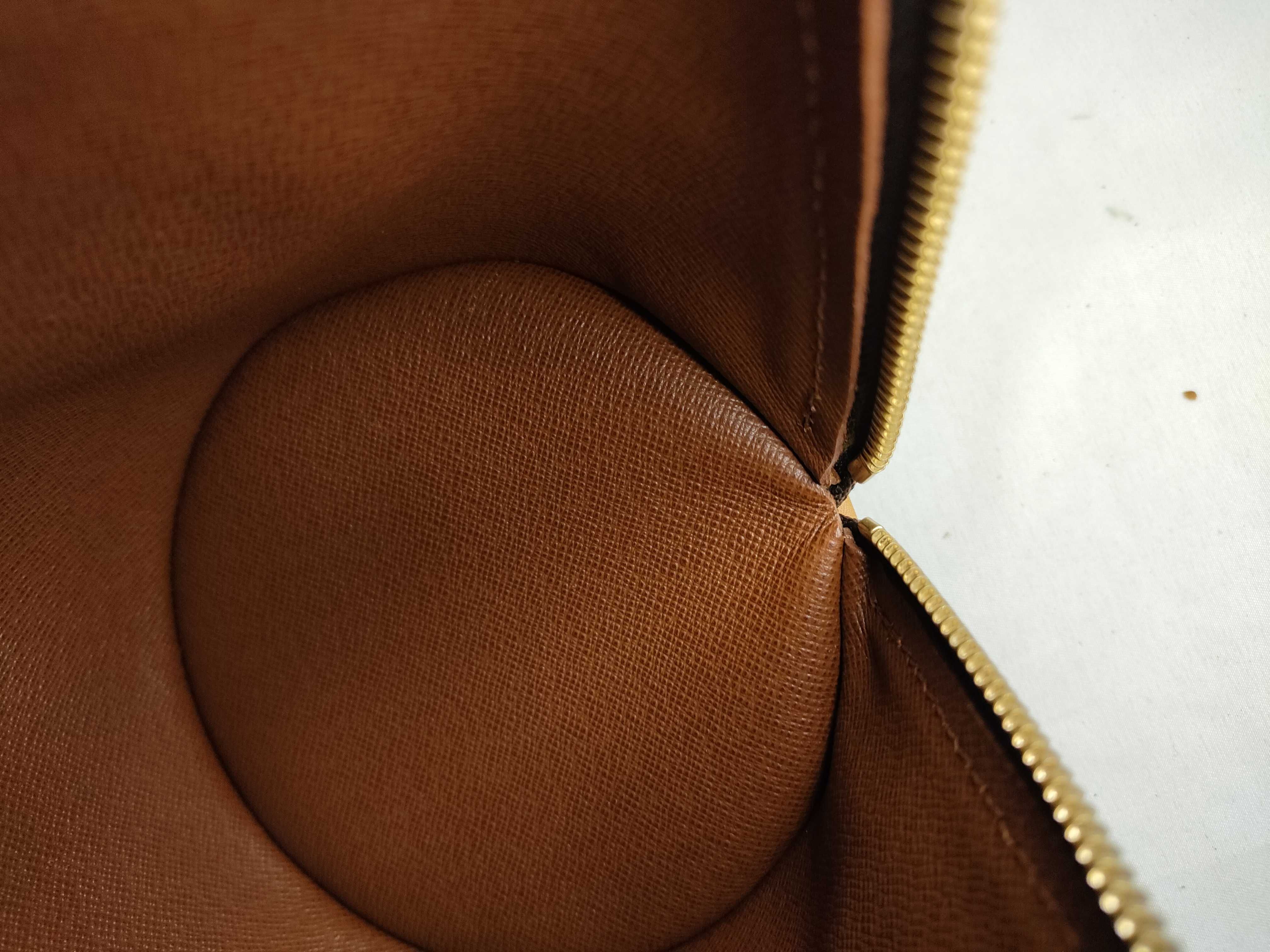 Monogram M51386 Papillon 26 Handbag — view 9