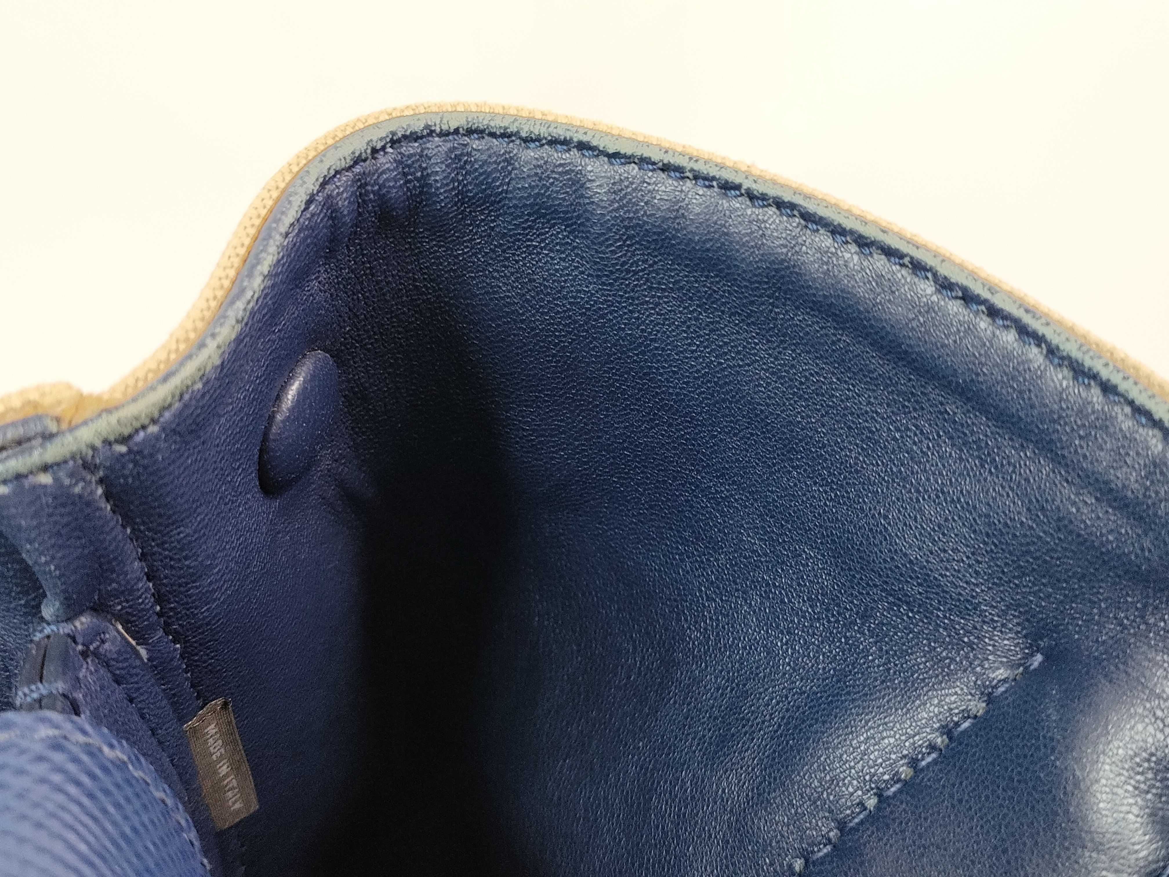 Canvas x Leather 2-Way Handbag Beige x Blue BN2887 Handbag — view 9
