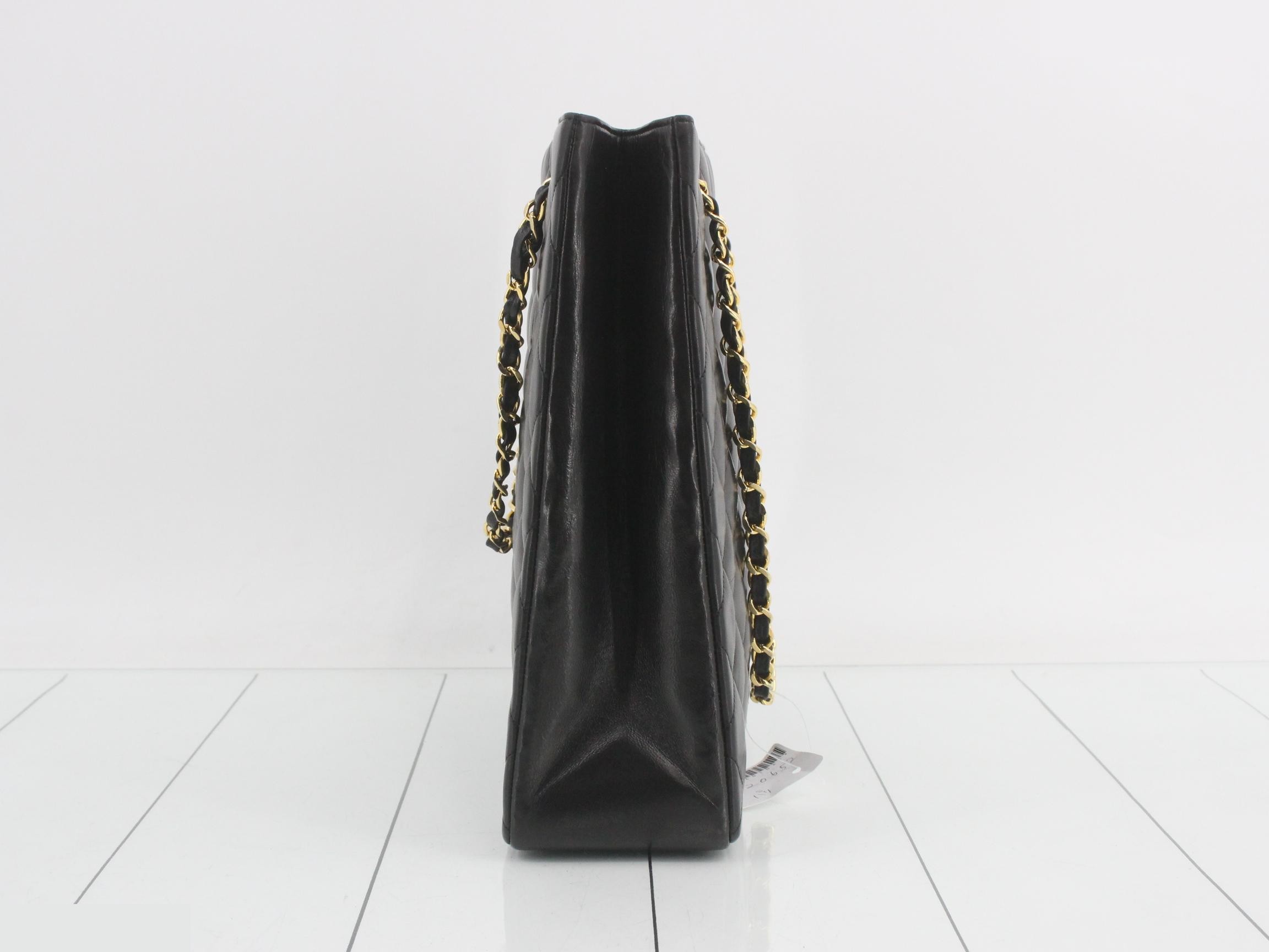 Matelassé (bag) - Shoulder bag — view 3