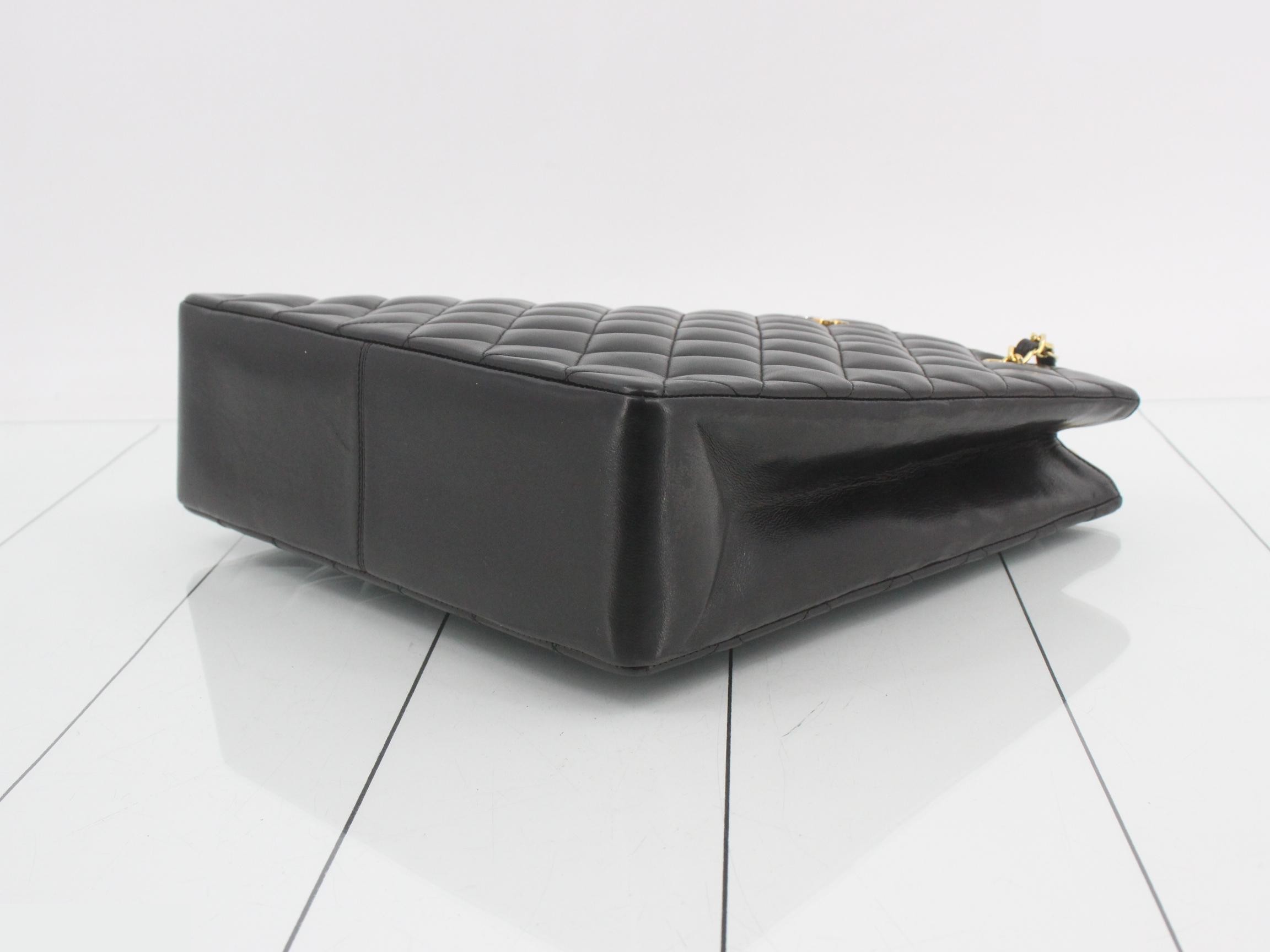Matelassé (bag) - Shoulder bag — view 6