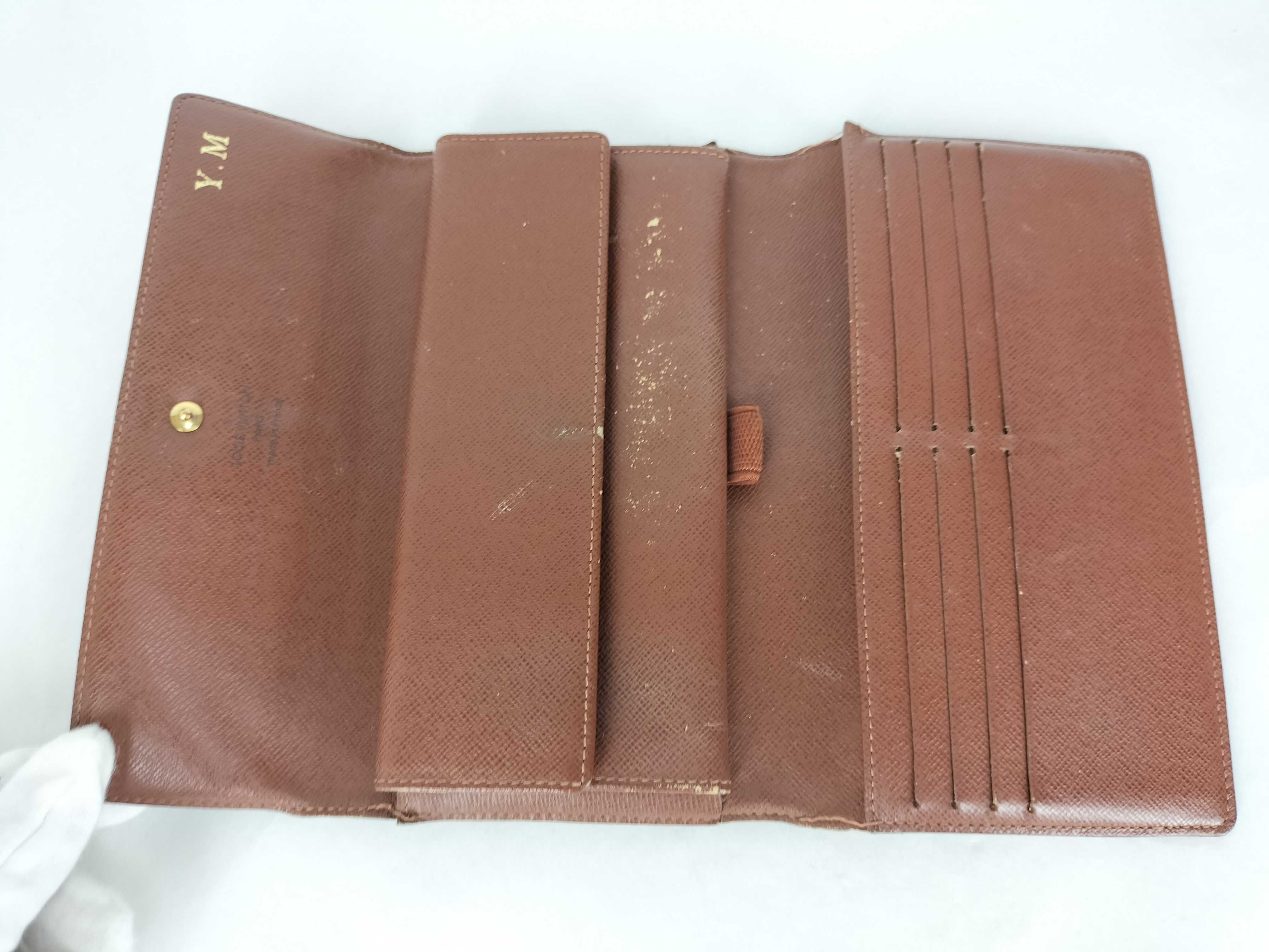 Monogram Portefeuille International wallet (no stickiness) — view 11