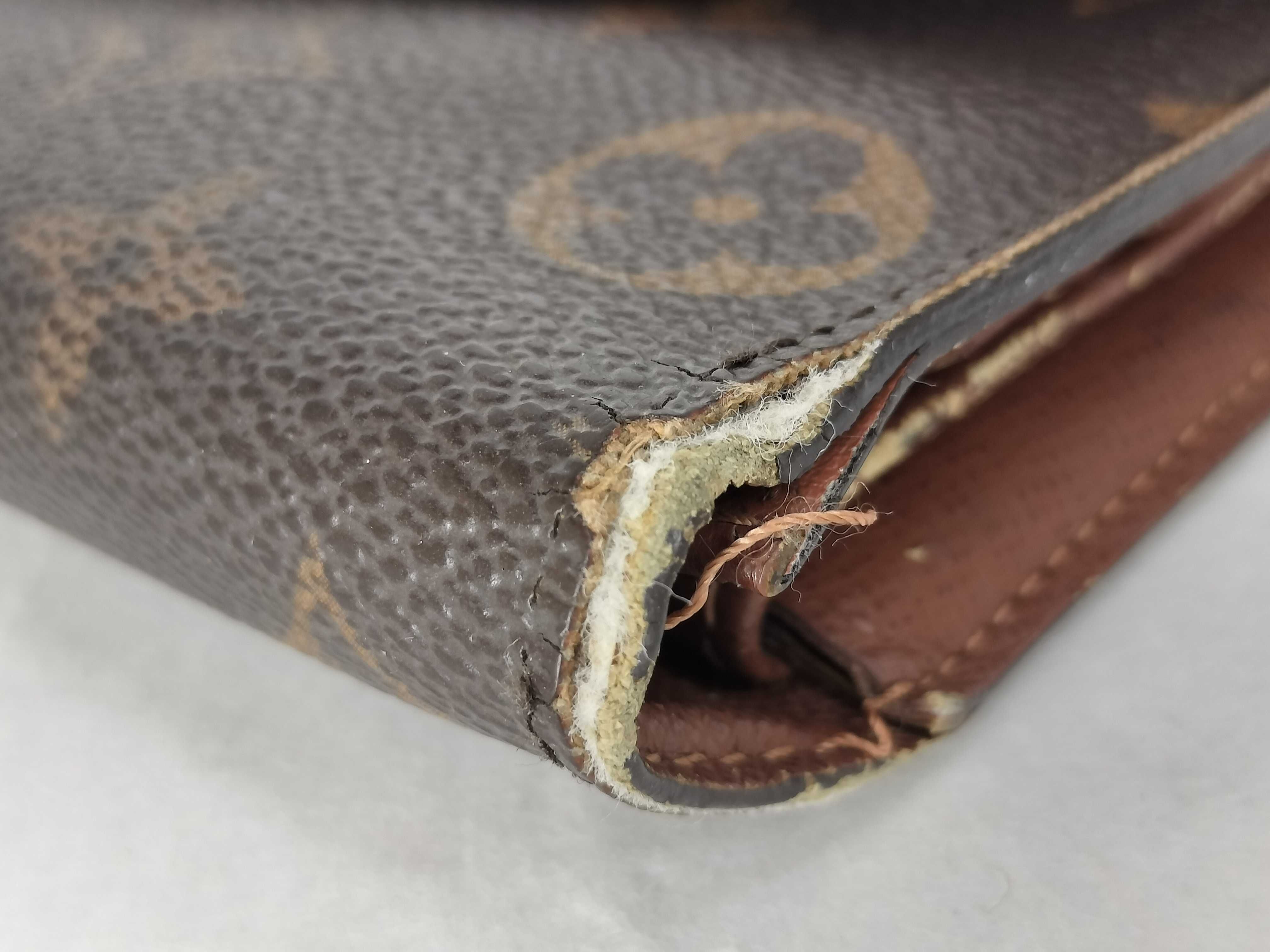 Monogram Portefeuille International wallet (no stickiness) — view 4