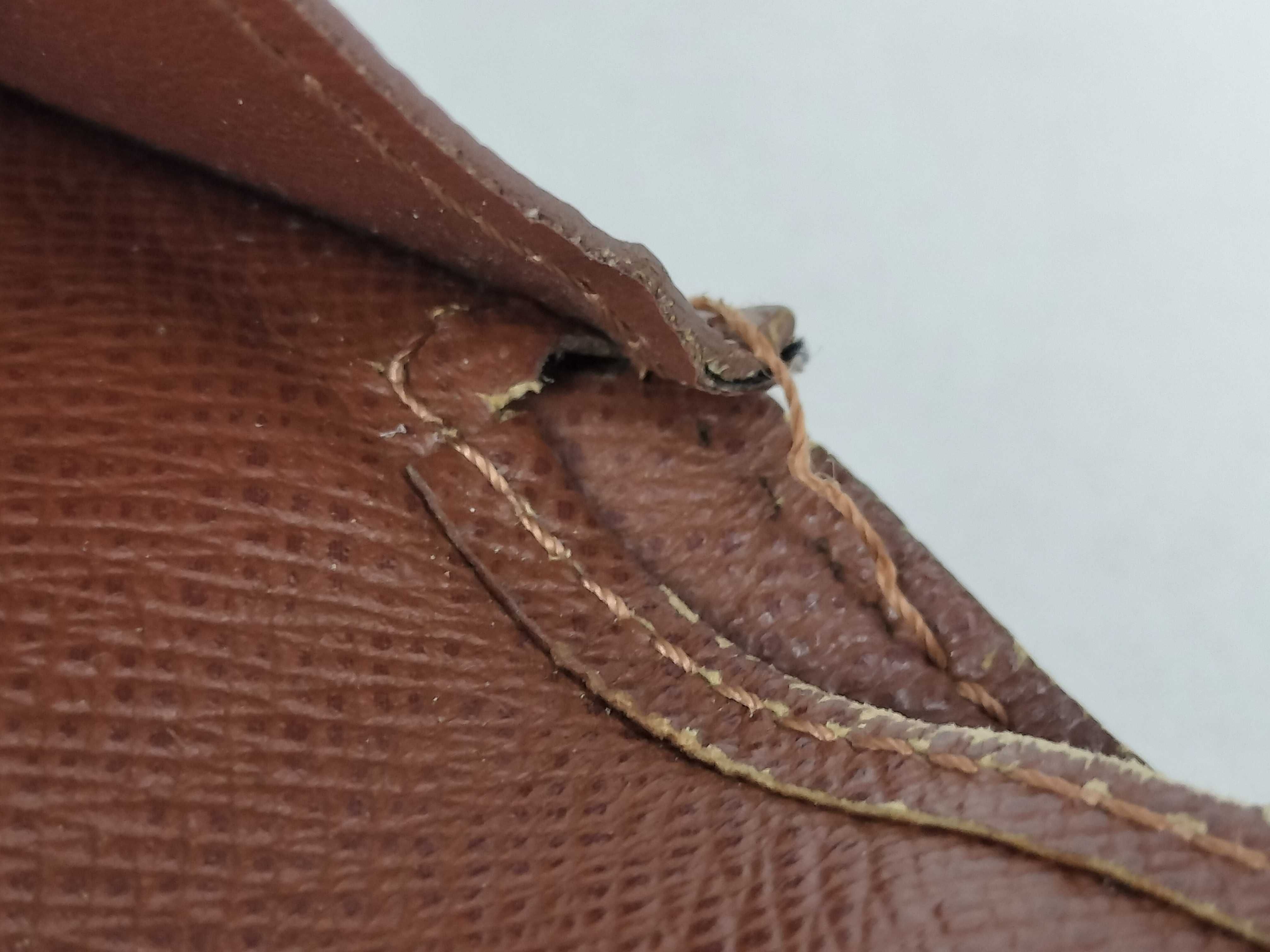 Monogram Portefeuille International wallet (no stickiness) — view 8