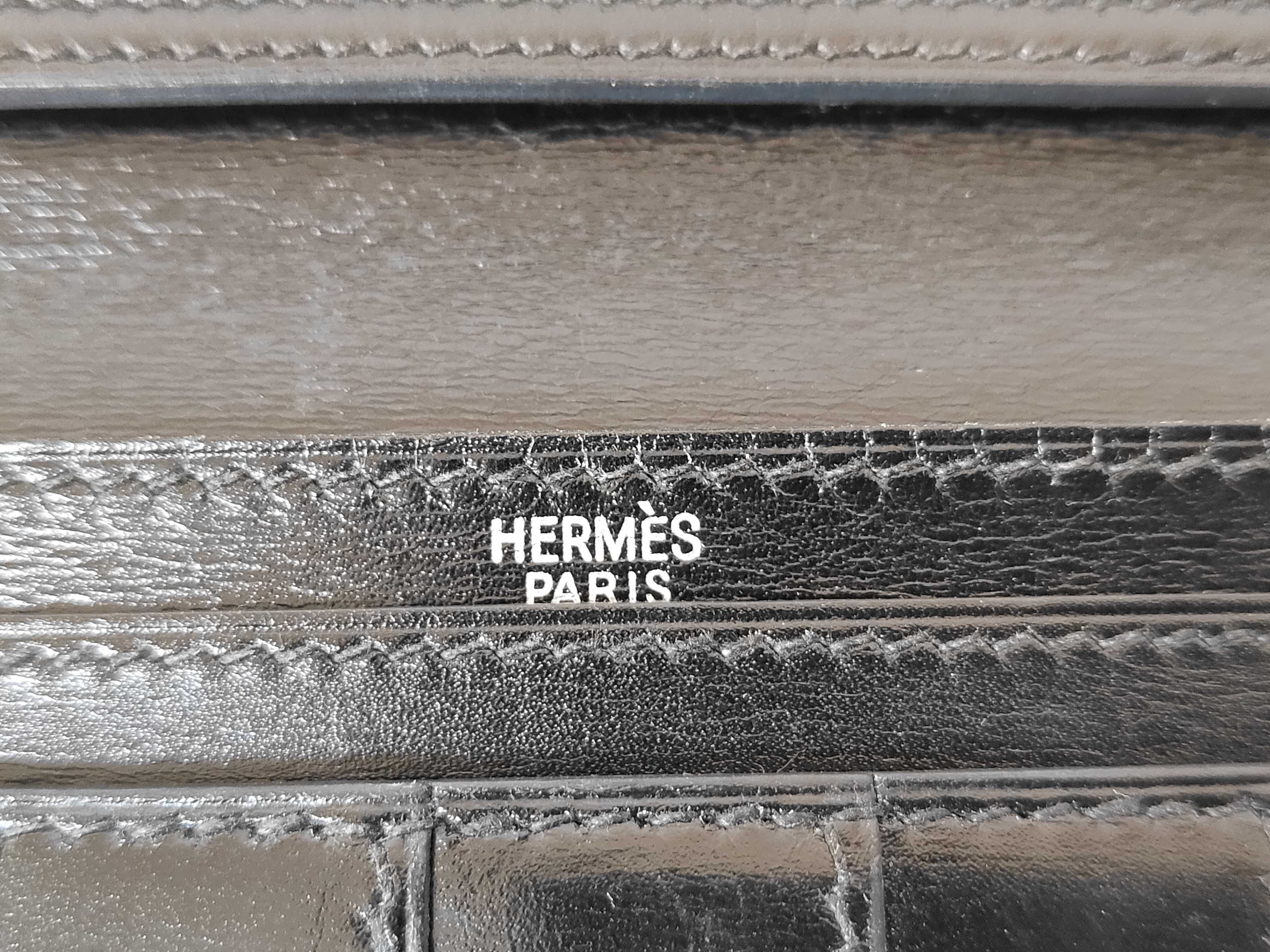 Bearn ?E Calfskin Wallet — view 11
