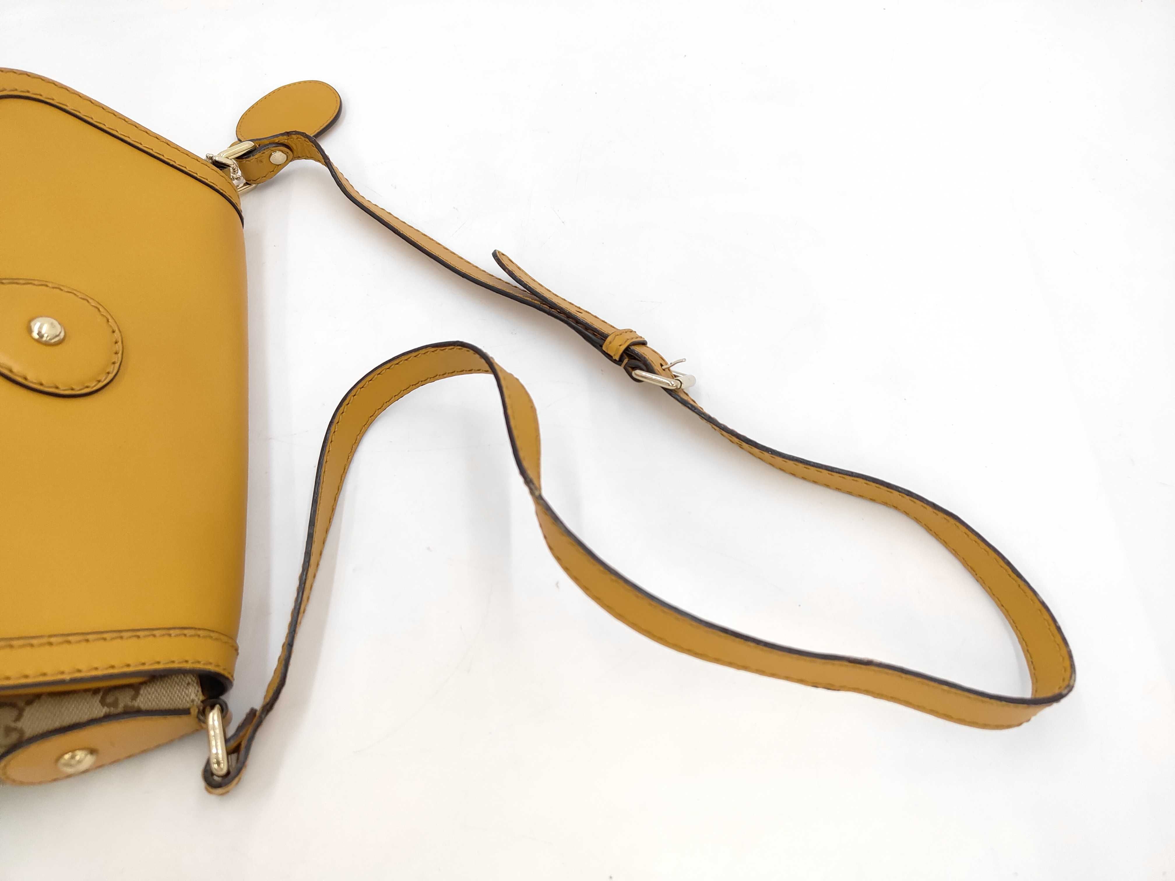 GG Canvas Shoulder Bag — view 5