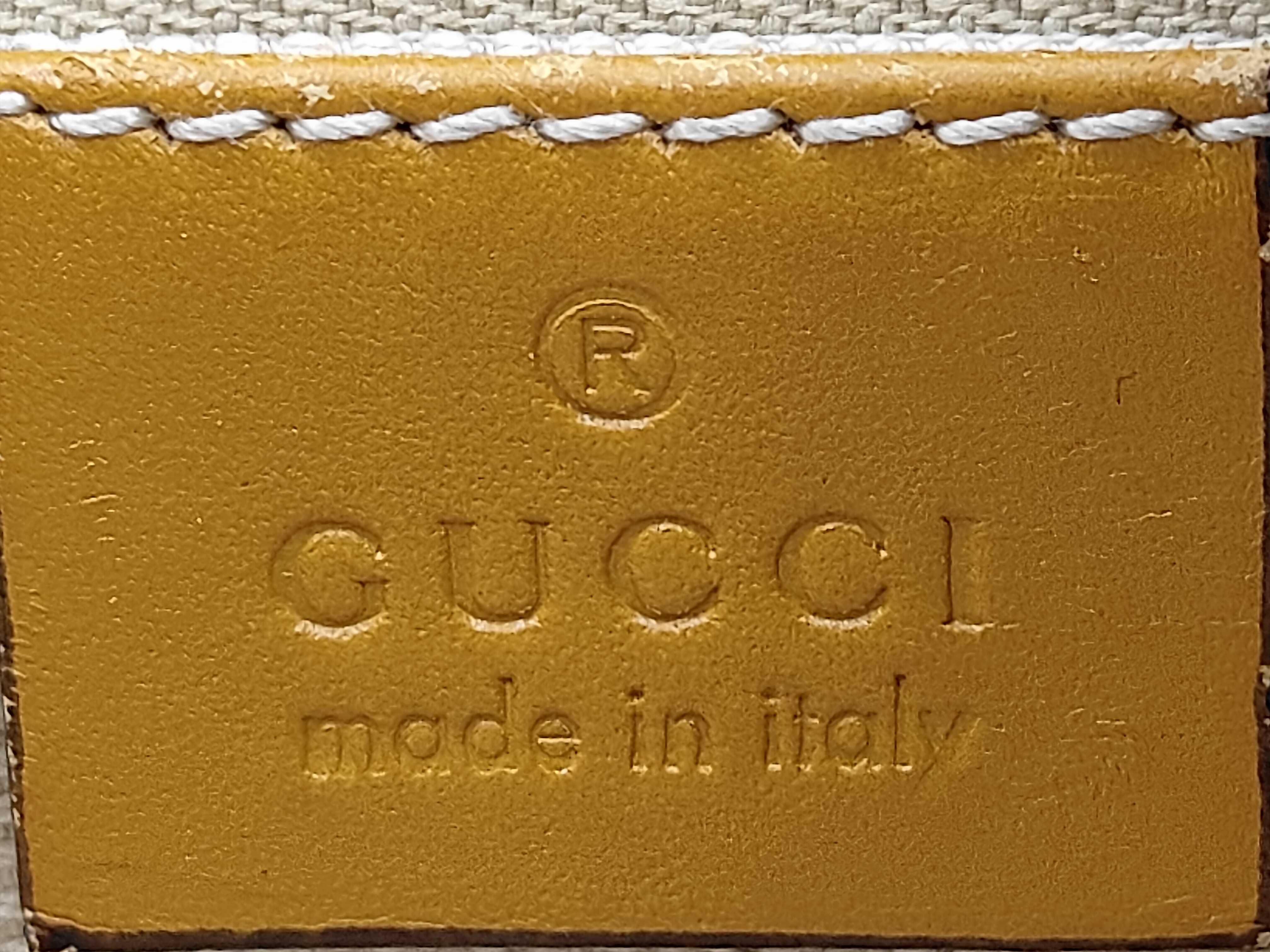 GG Canvas Shoulder Bag — view 9