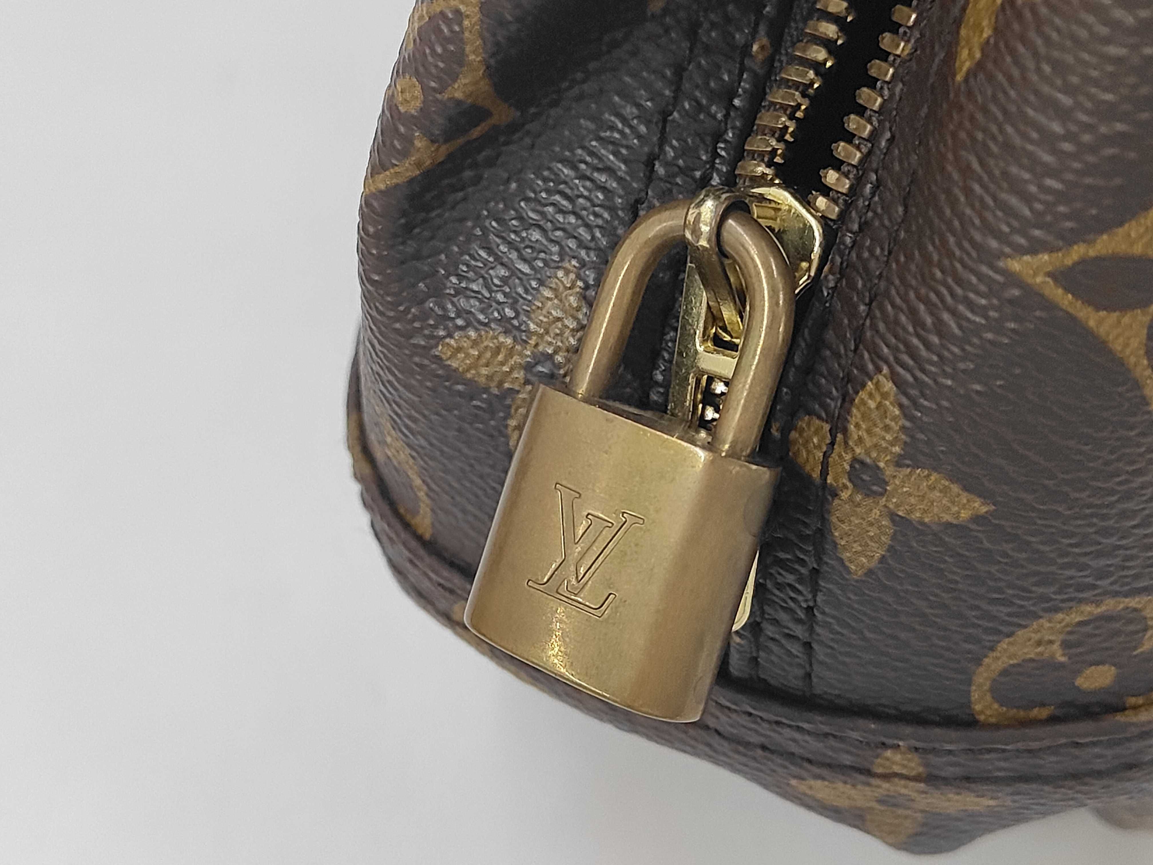 LV Monogram Deauville Handbag — view 8