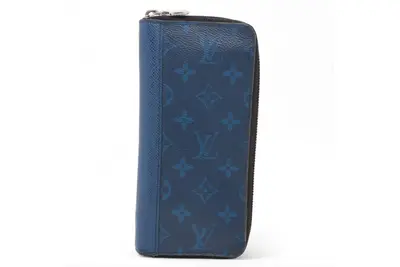 RFID-enabled Taigarama Zippy Wallet Vertical M30447