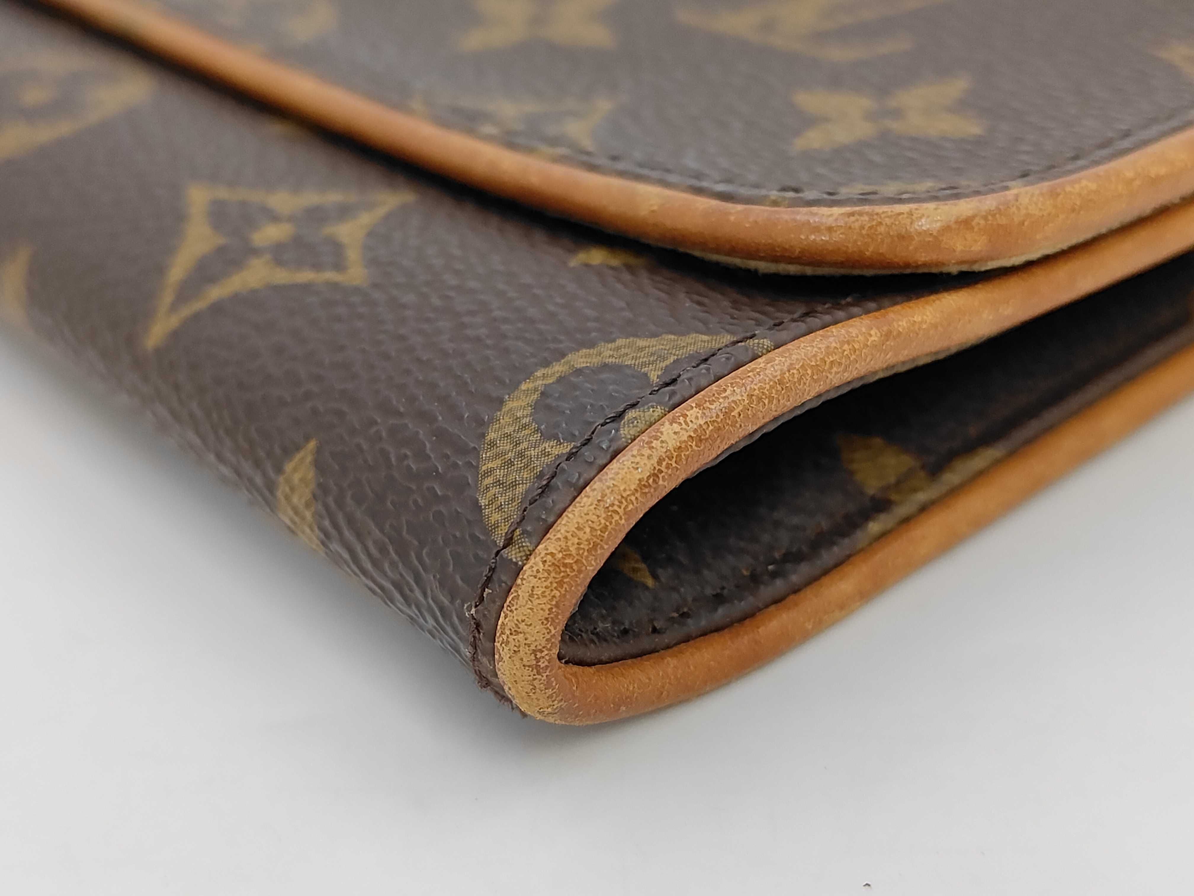 Monogram Louis Vuitton Monogram Pochette Twin GM Pouch — view 3