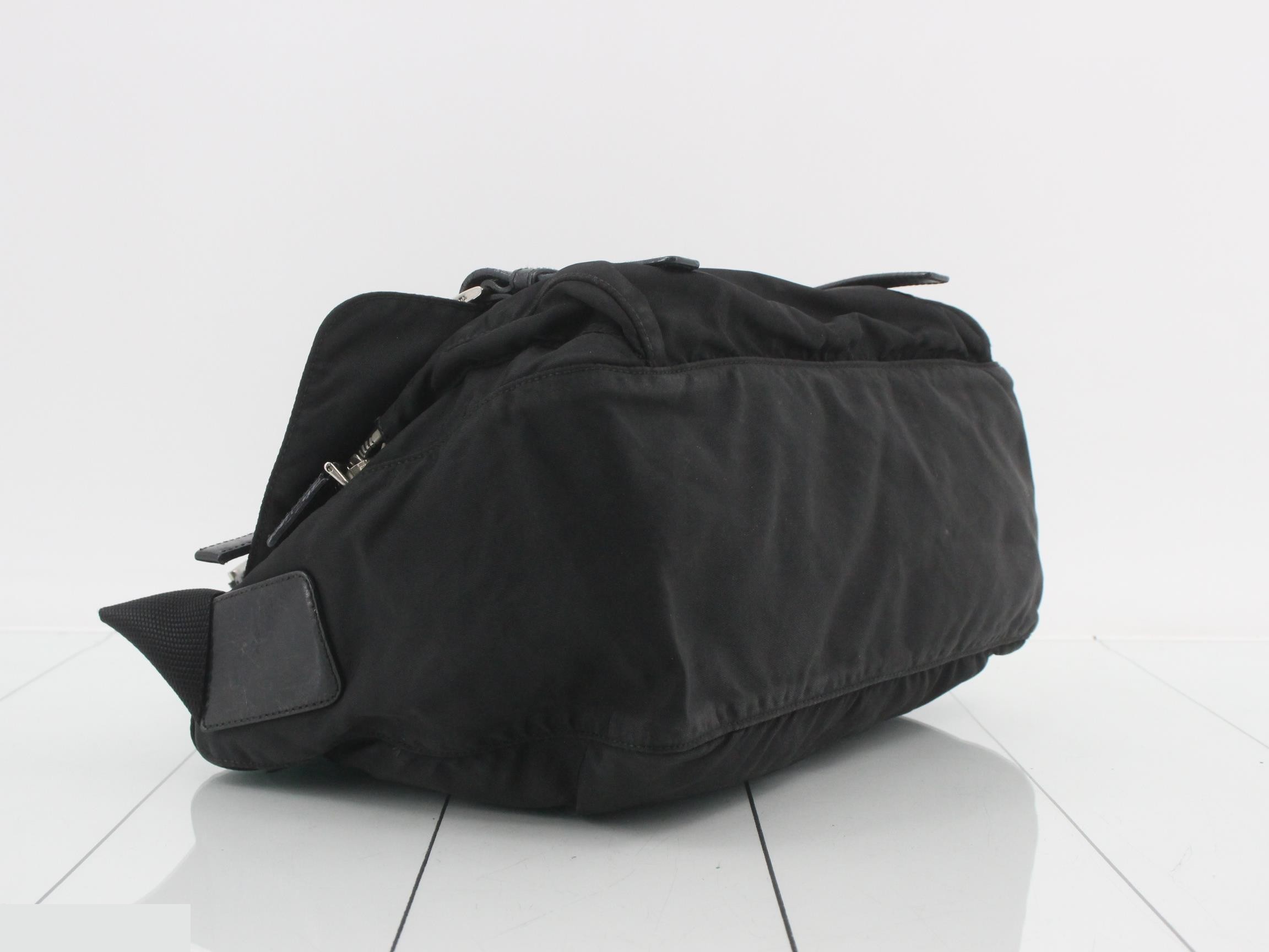 Tessuto Triangle Plate Shoulder Bag, Black — view 5