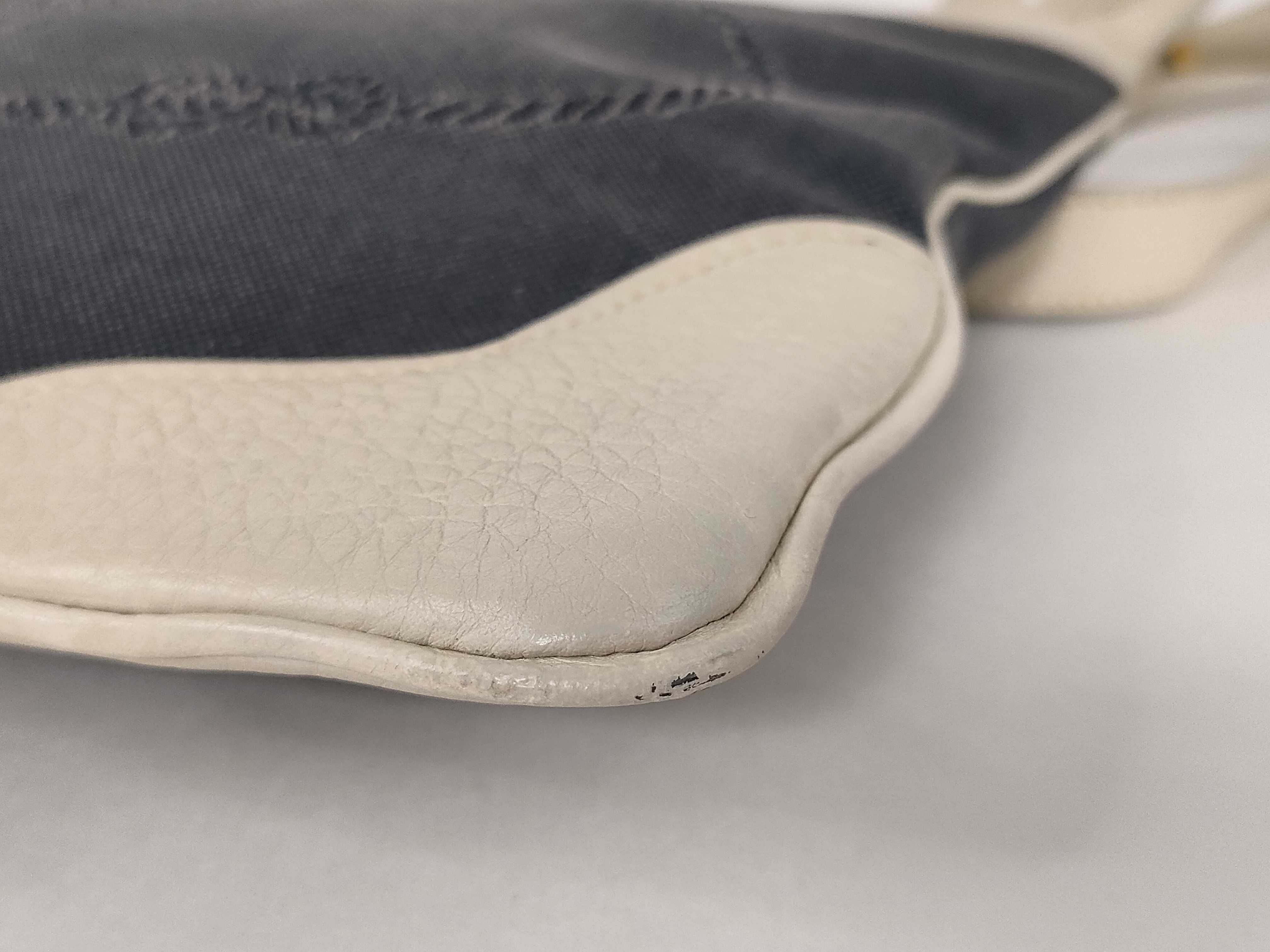 Canvas x BT867A Jacquard Shoulder Bag — view 6
