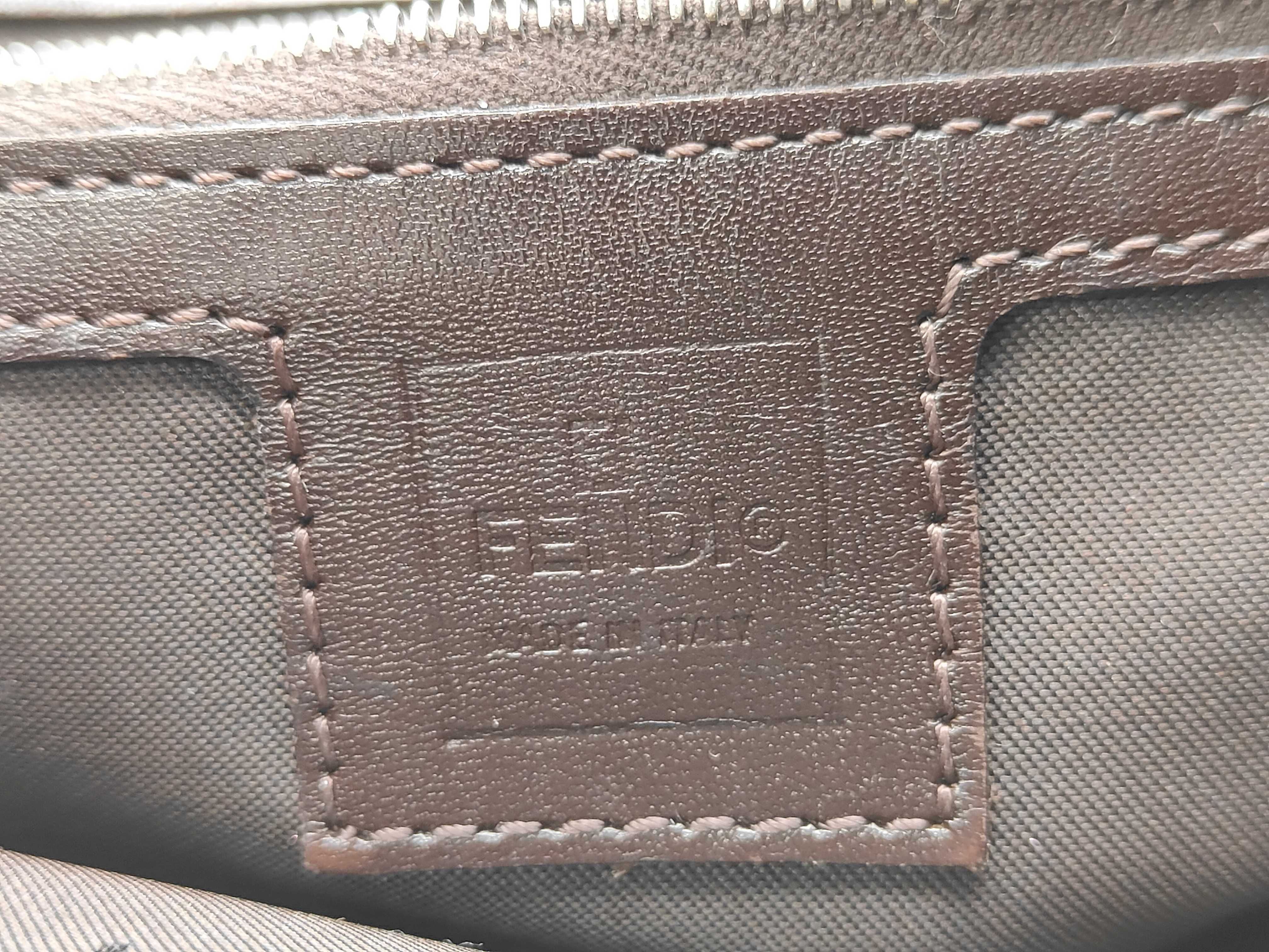 shoulder bag — view 12