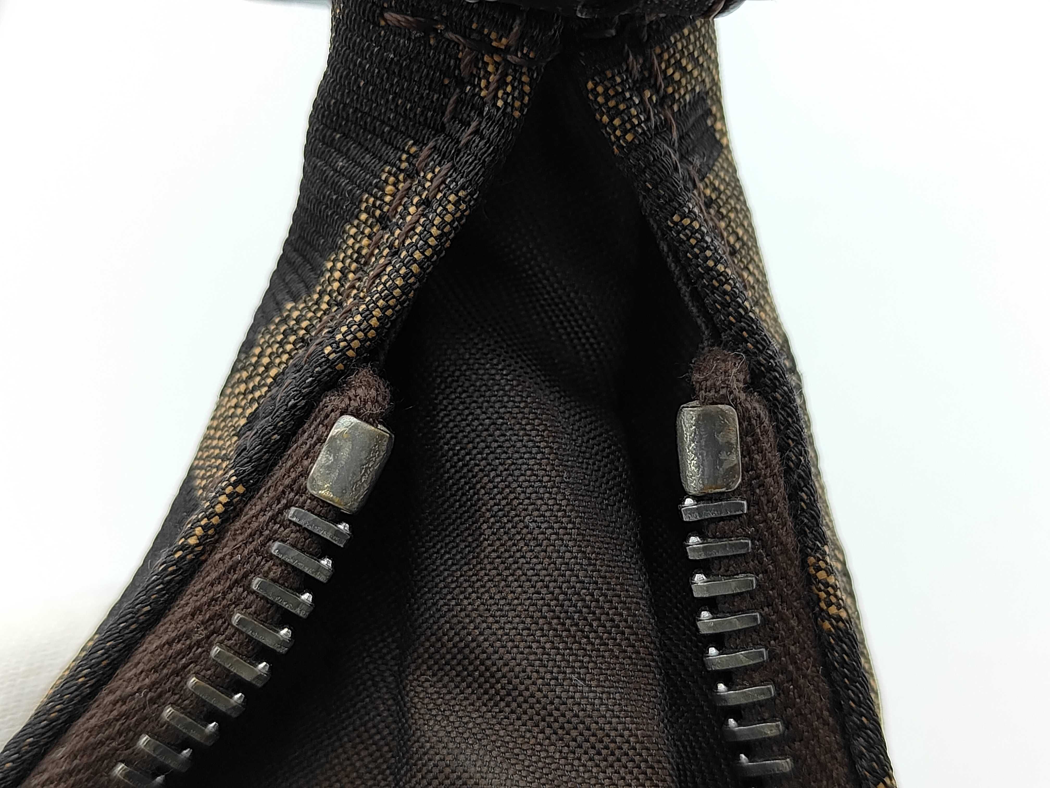 shoulder bag — view 9